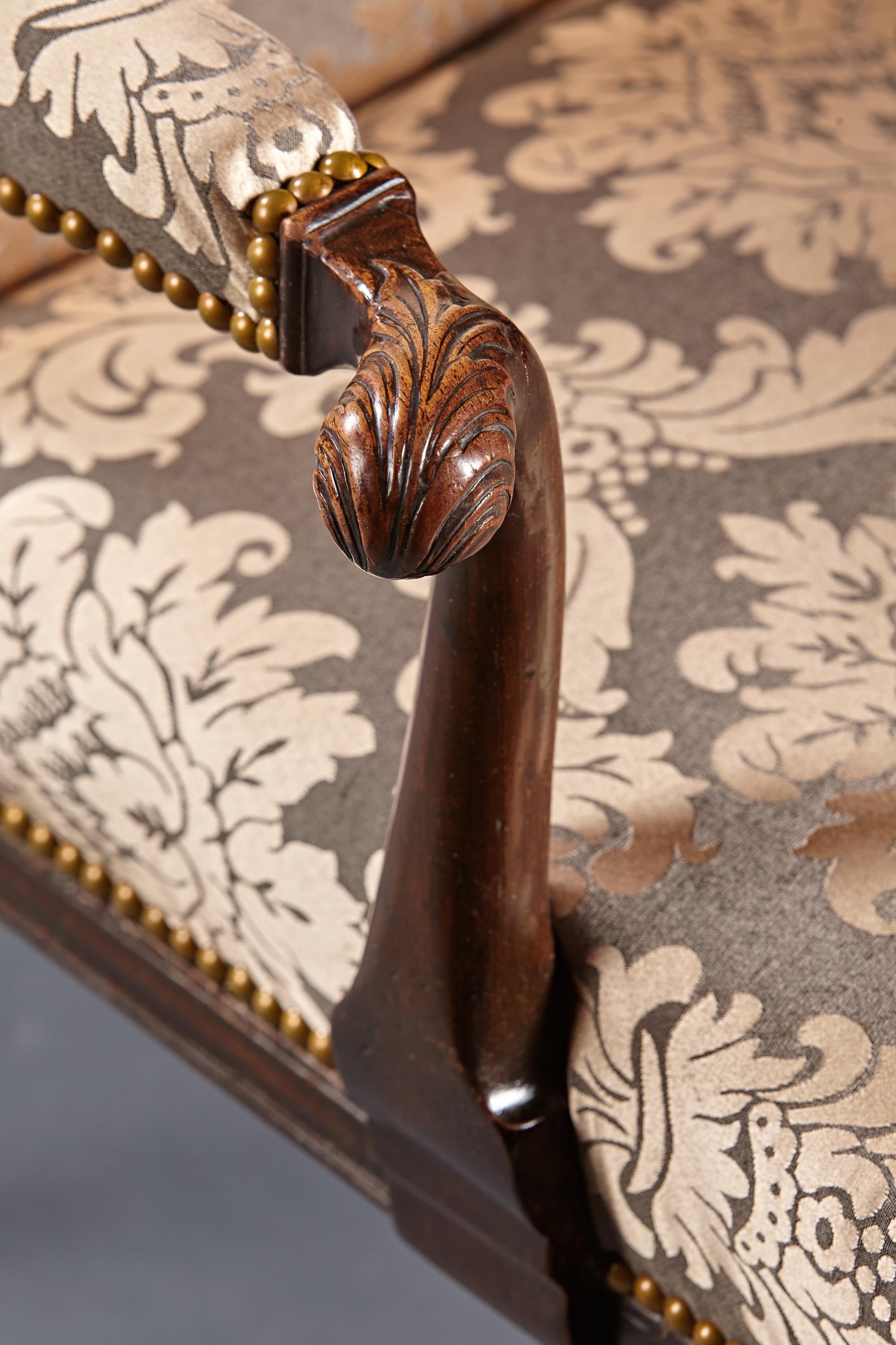 Pair of 18th Century Carved Mahogany Chippendale Period Gainsborough Armchairs For Sale 3