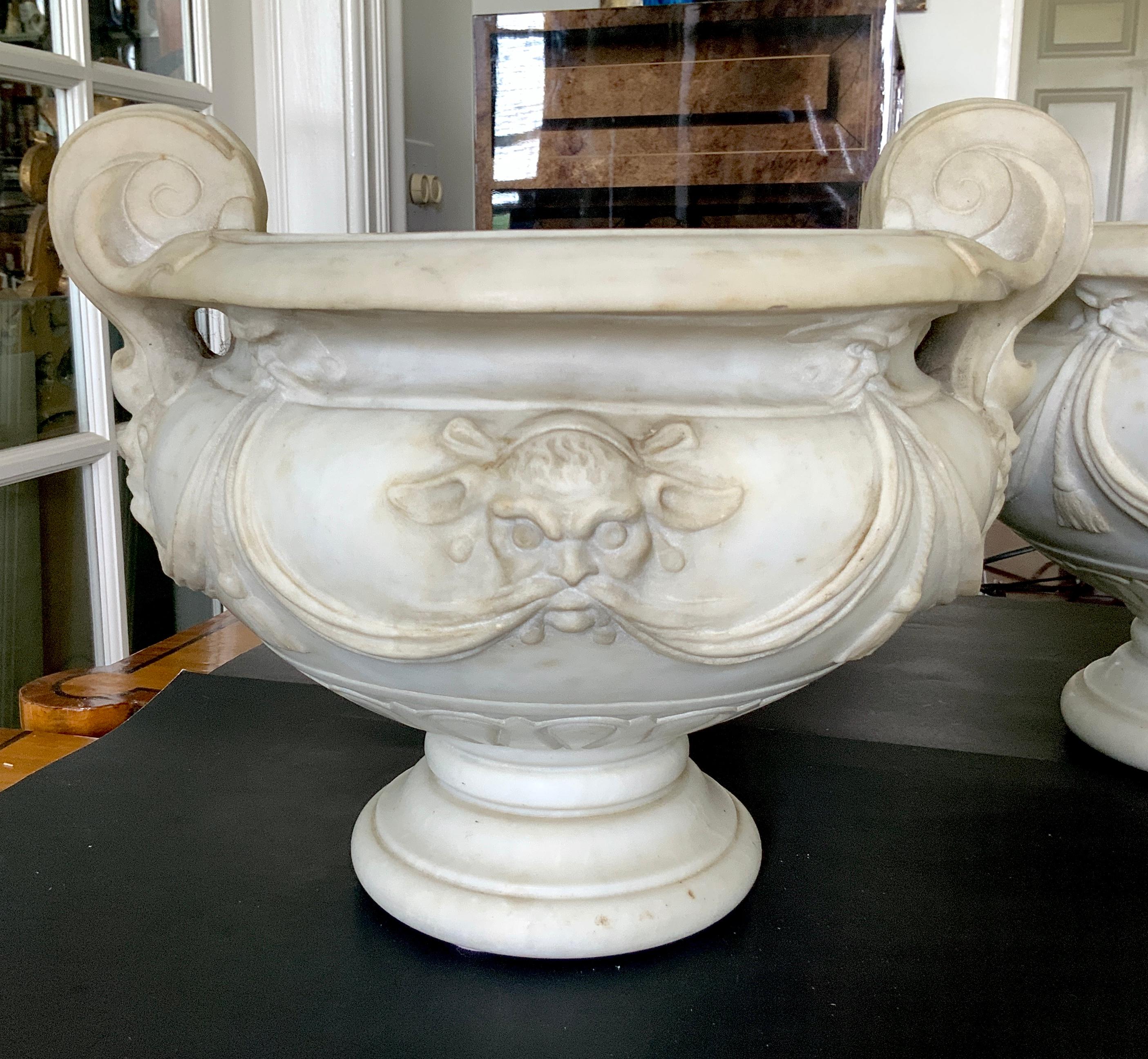 Pair of 18th Century Carved White Marble Garden Urns, Italy 7