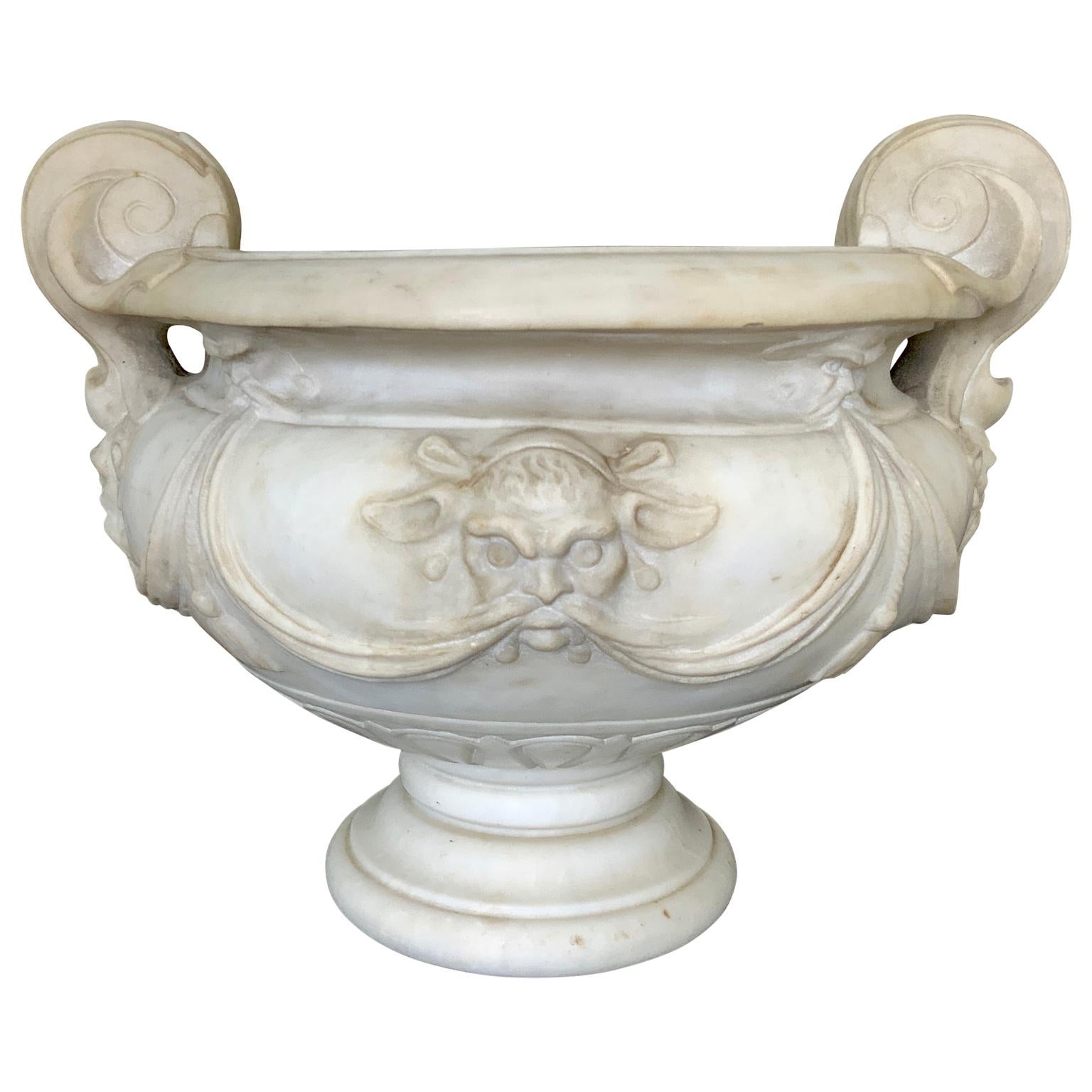 Pair of 18th Century Carved White Marble Garden Urns, Italy In Good Condition In Haddonfield, NJ