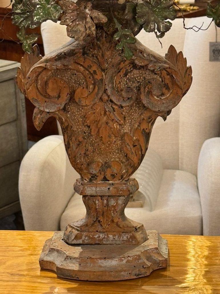 Italian Pair of 18th Century Carved Wood and Painted Metal Topiaries For Sale
