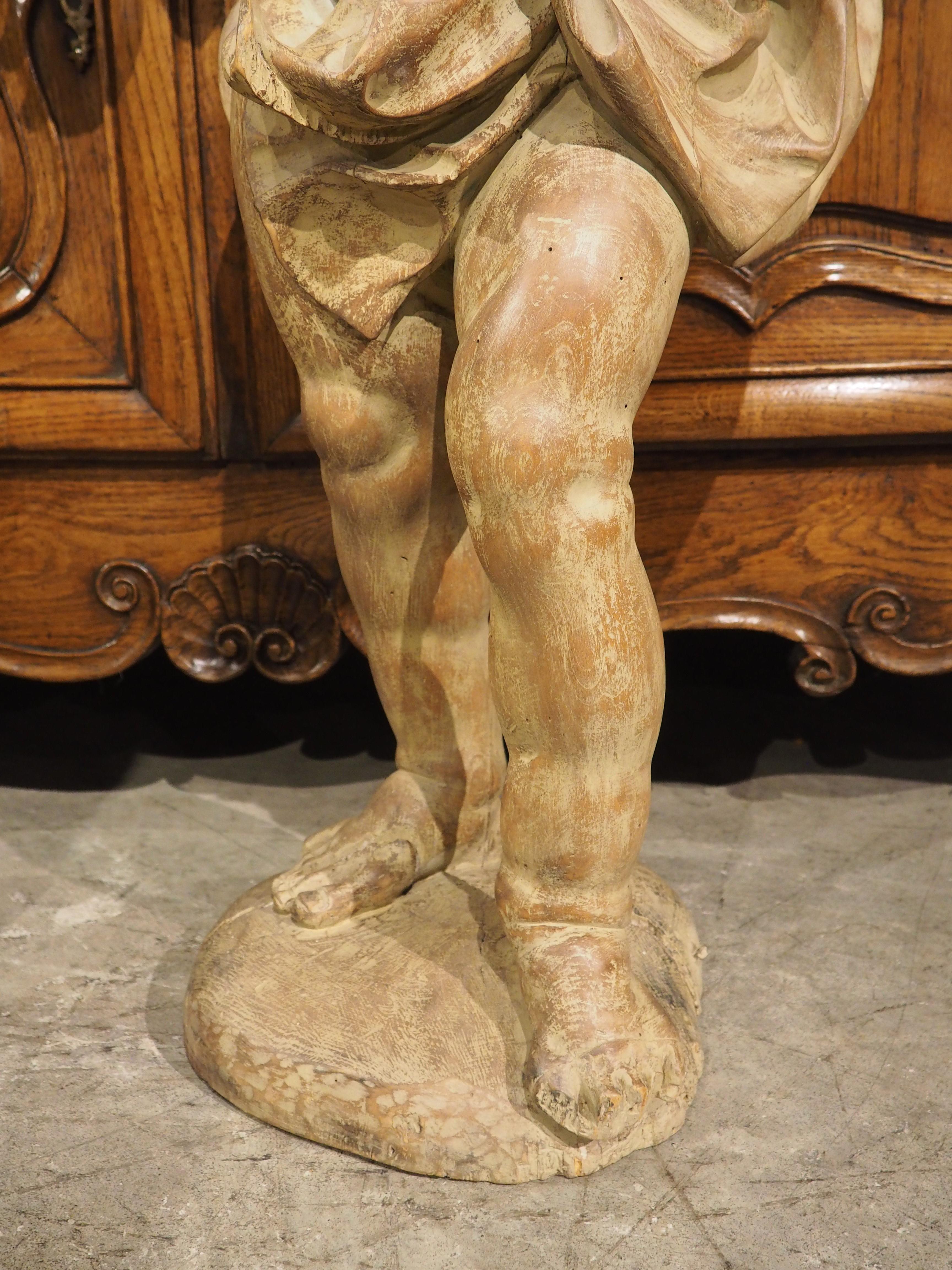 Hand-Carved Pair of 18th Century Carved Wooden Winged Cherubs from Italy For Sale