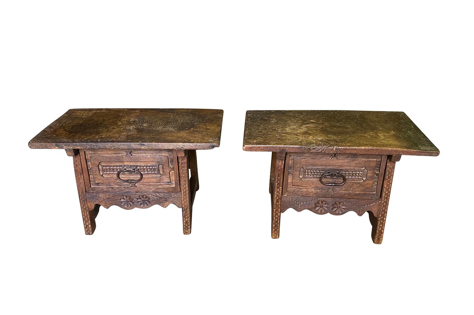 Spanish Pair Of 18th Century Catalan Side Tables For Sale