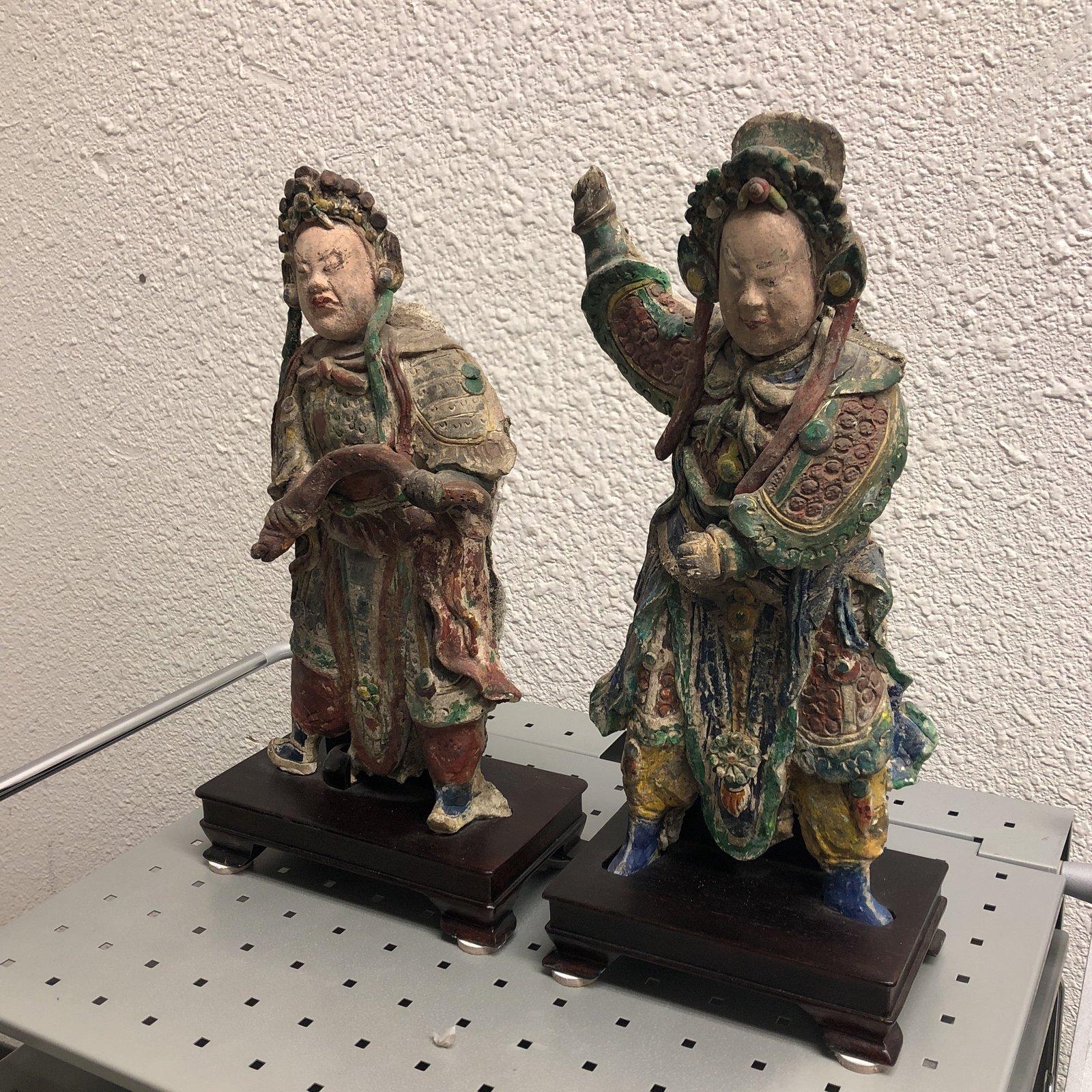 Chinese Export Pair of 18th Century Chinese Funerary Palace Guards For Sale