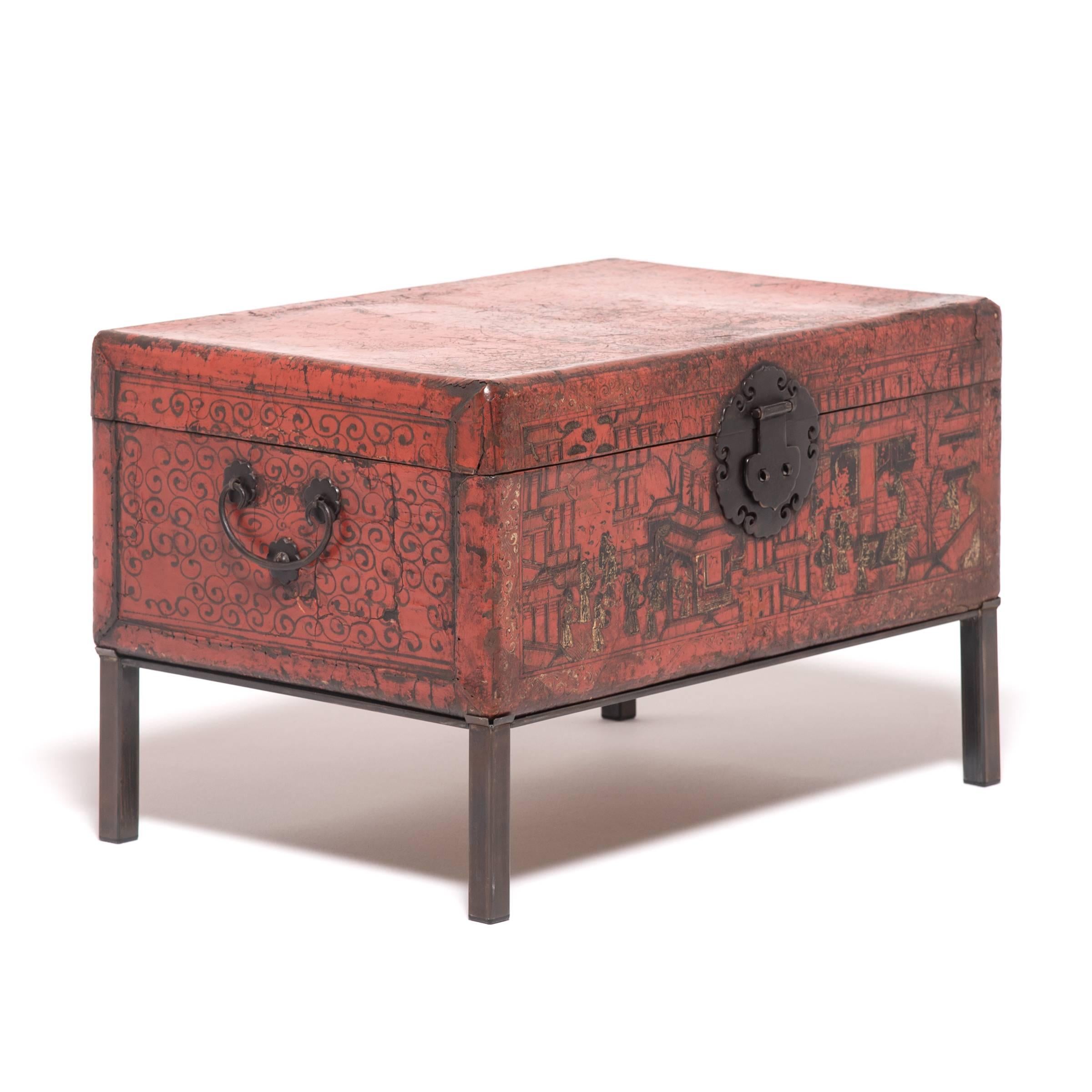 Pair of 18th Century Chinese Red and Gilt Lacquered Trunks 10