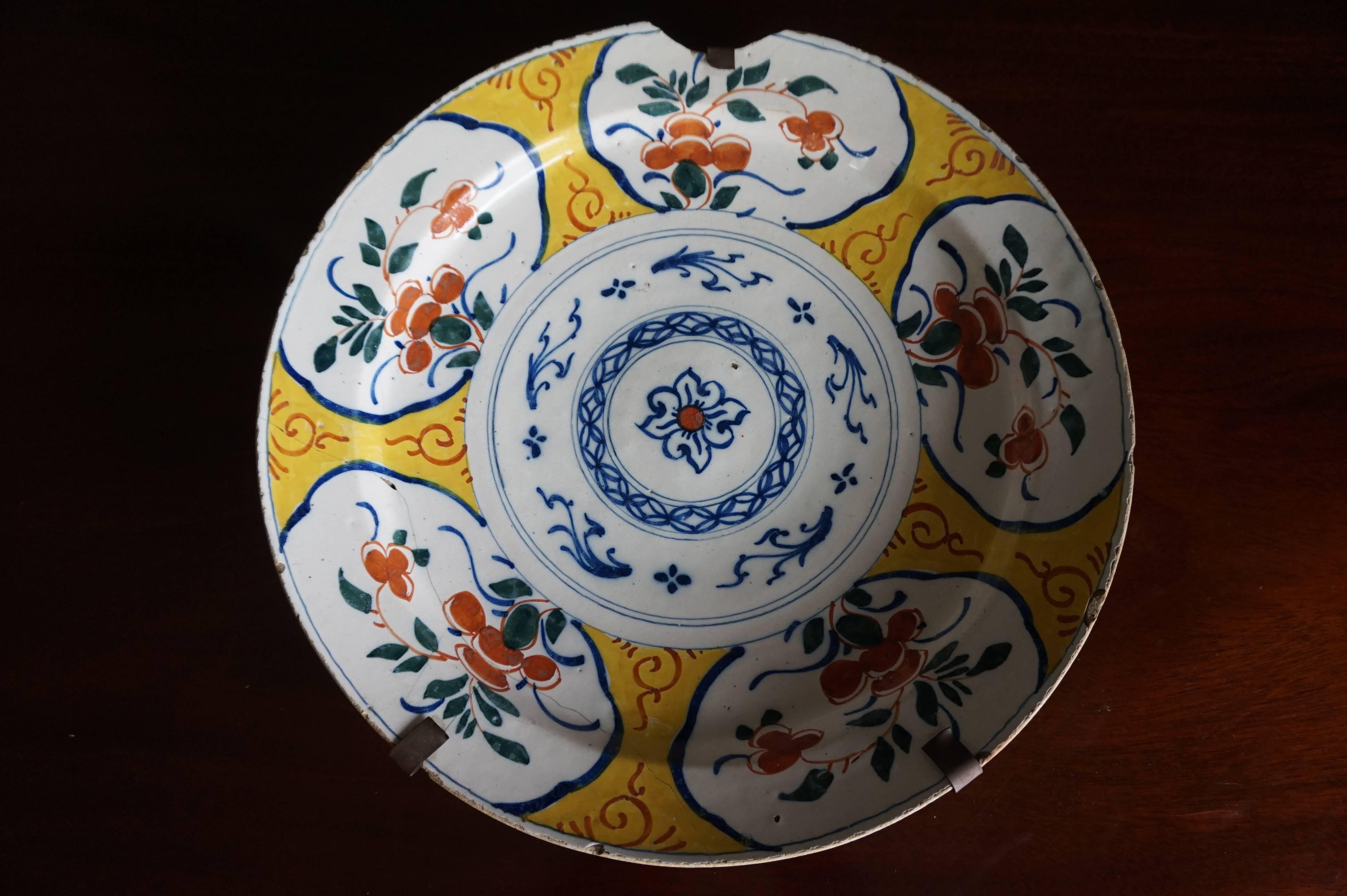 Pair of 18th Century Chinese Style Dutch Ceramic Plate Chargers with Rare Yellow For Sale 4