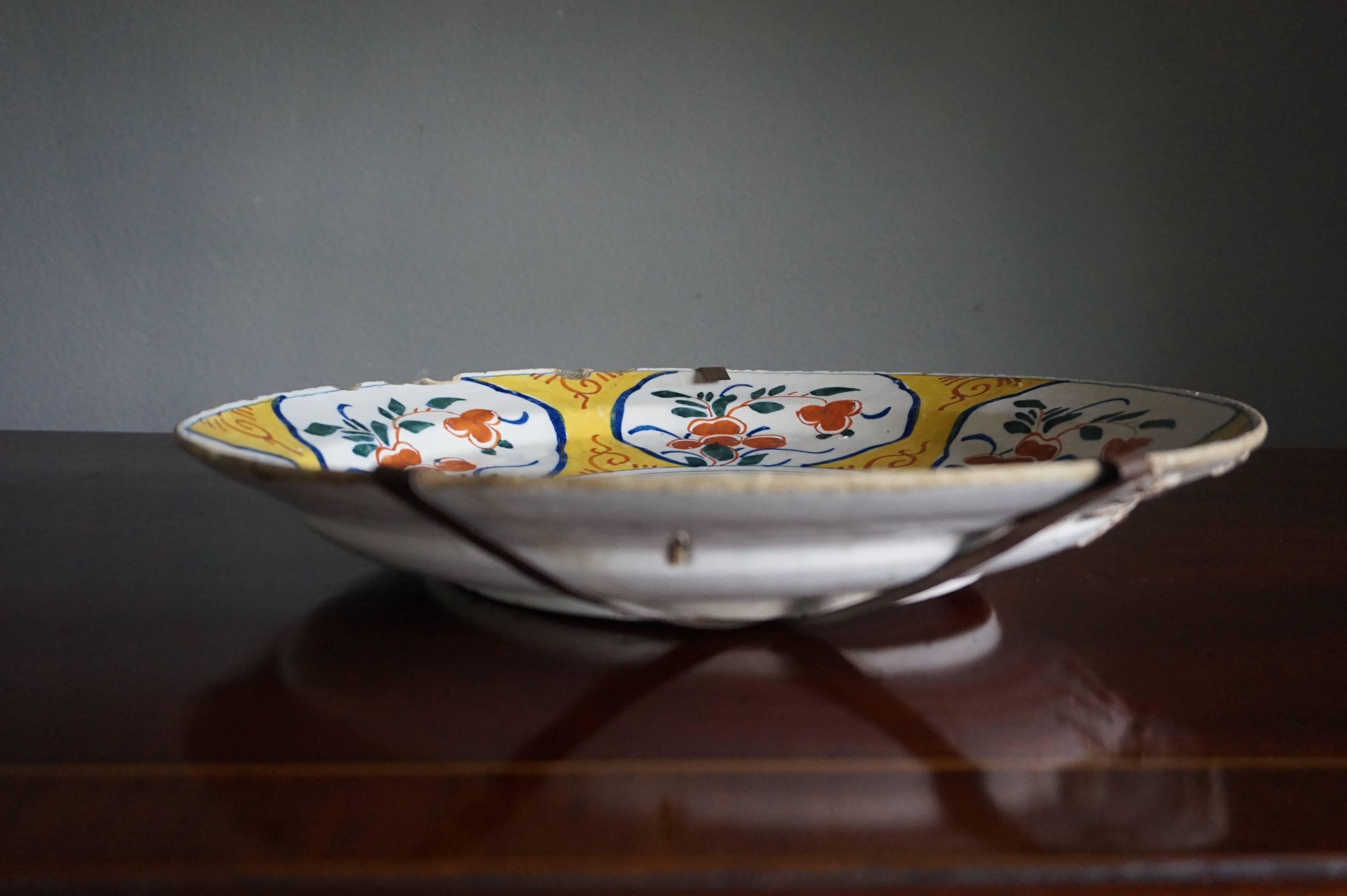 Pair of 18th Century Chinese Style Dutch Ceramic Plate Chargers with Rare Yellow For Sale 1