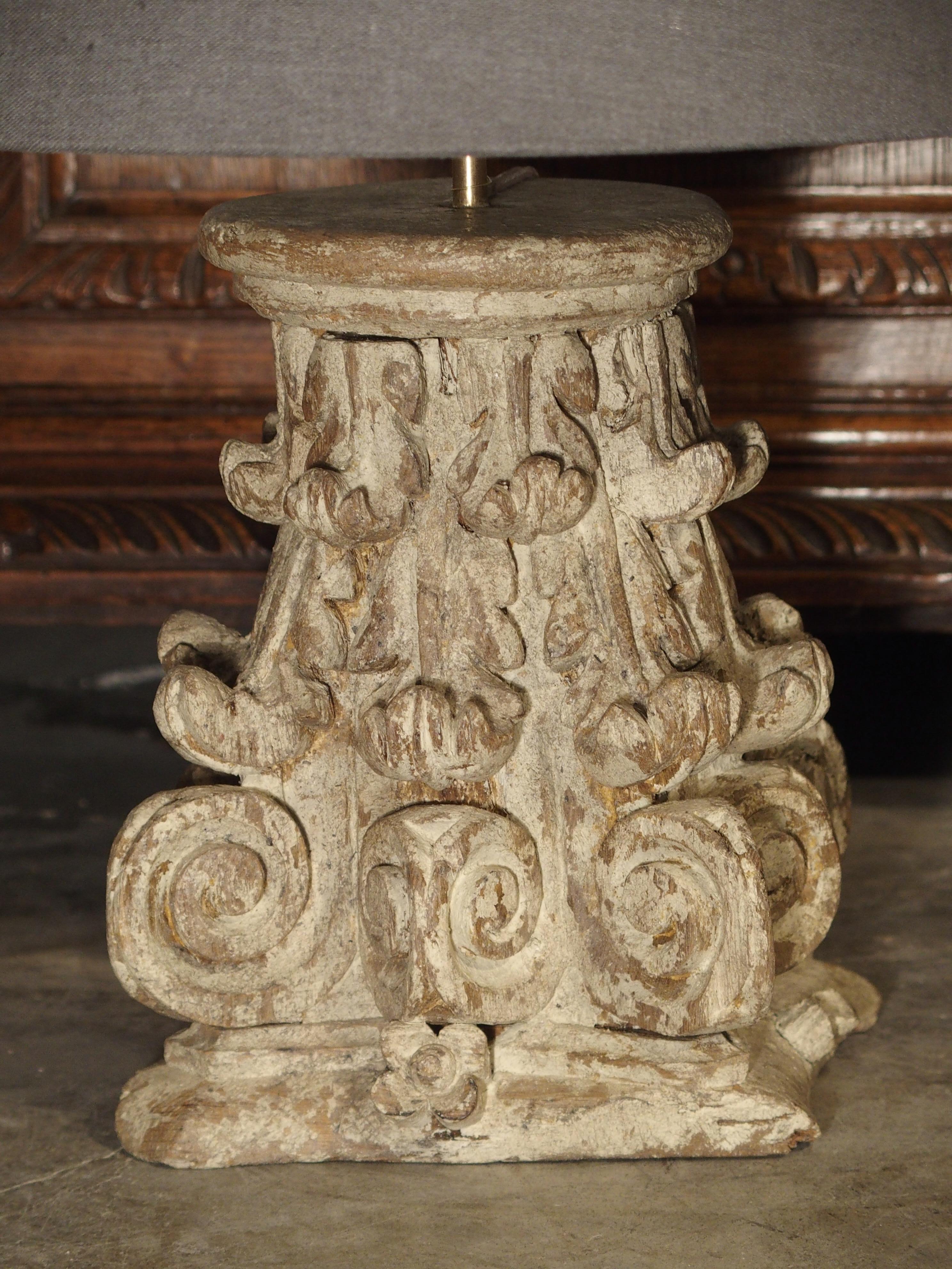 Pair of 18th Century Column Capital Lamps from France For Sale 10