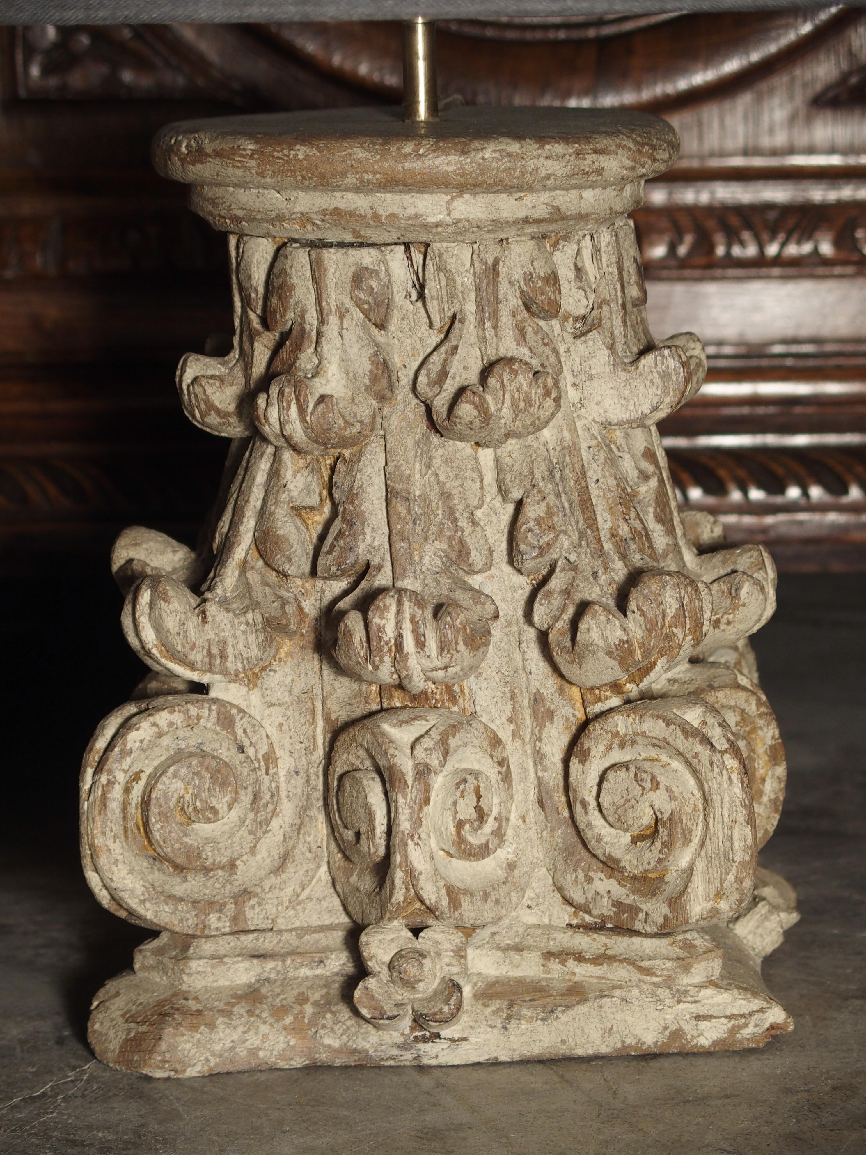 Pair of 18th Century Column Capital Lamps from France In Good Condition For Sale In Dallas, TX