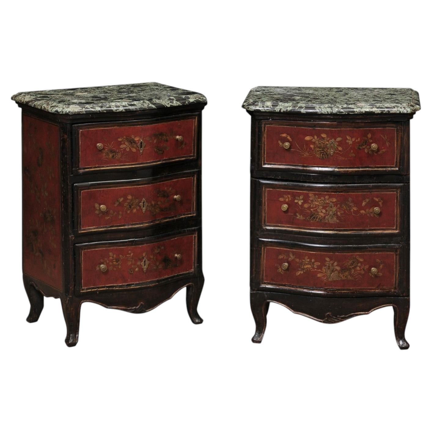 Pair of 18th Century Continental Chinoiserie Decorated Commodini For Sale