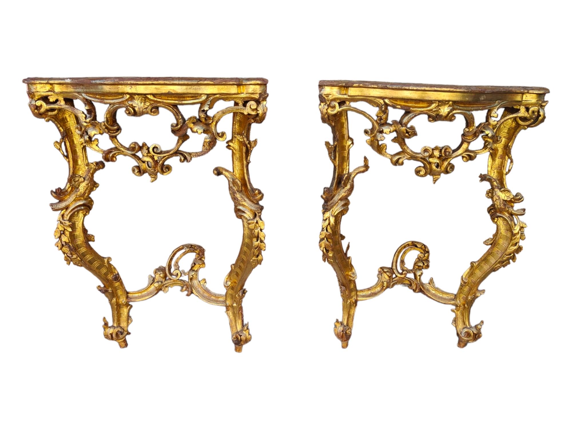 Chippendale Pair Of 18th Century Corner Consoles For Sale