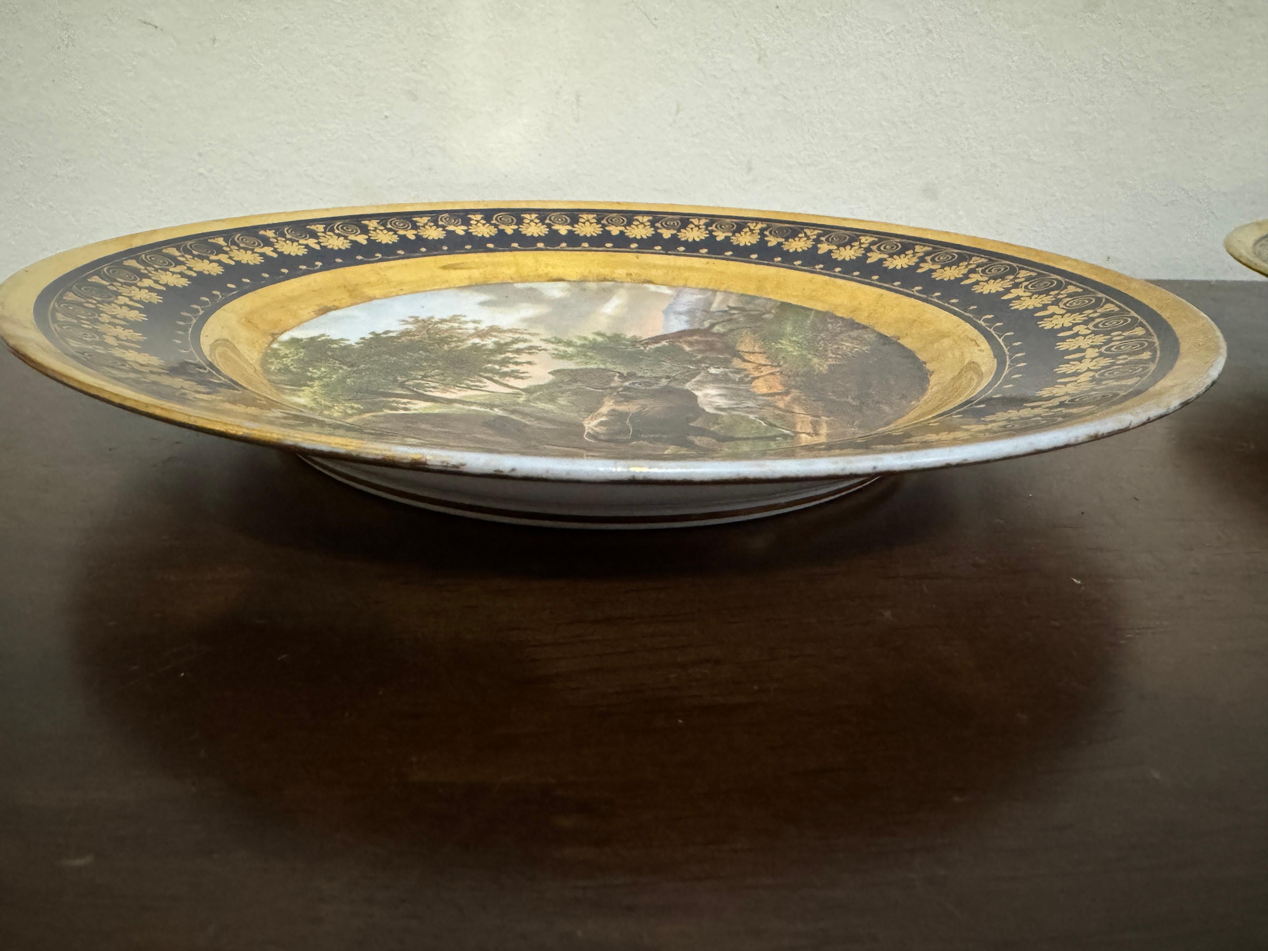 Pair of Early 19th Century Darte Brothers Porcelain Plates For Sale 2