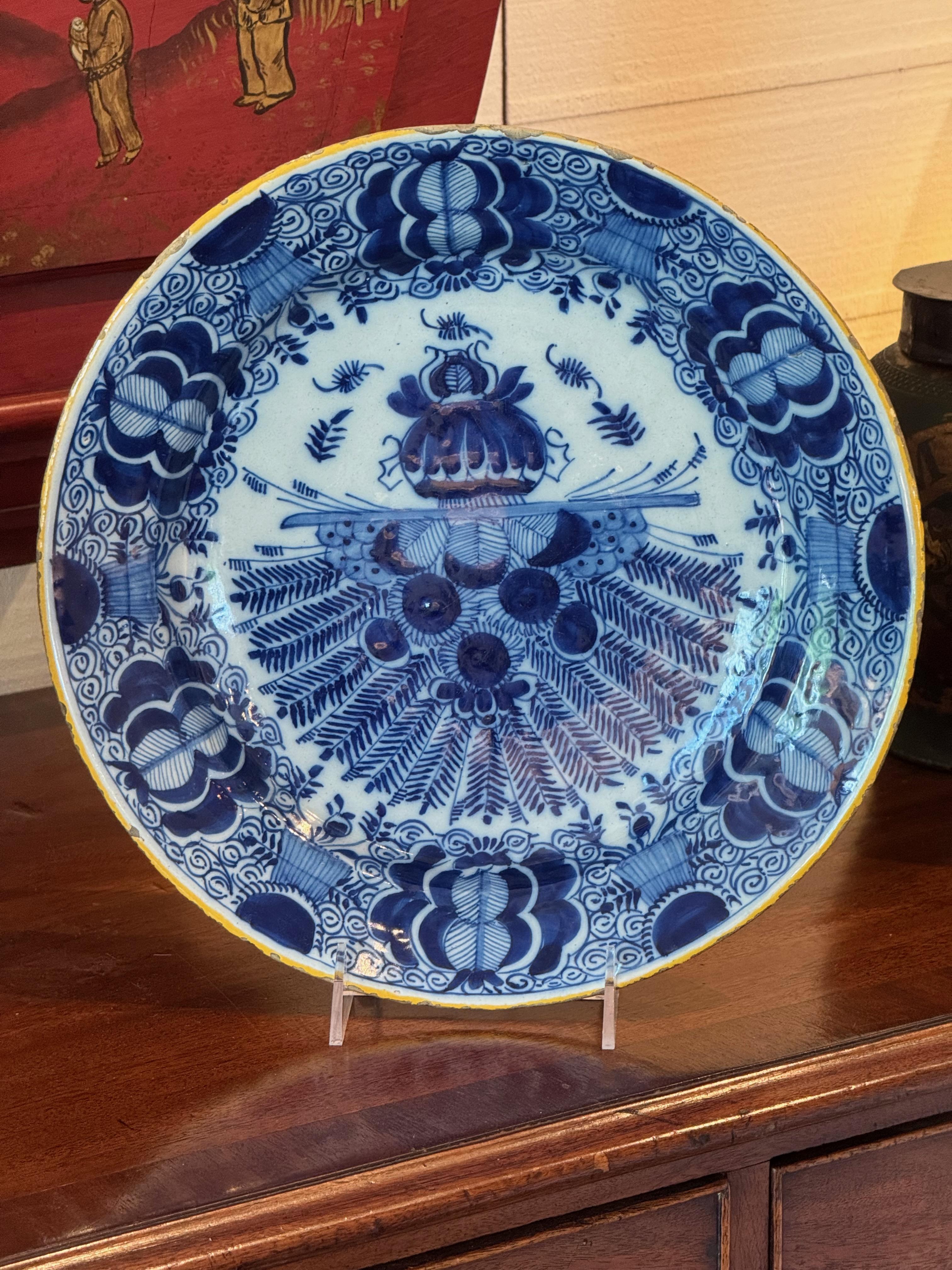 Paire de chargeurs Delft du 18e siècle à décor bleu en vente 6