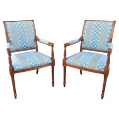 Coppia di poltrone Direttorio del XVIII secolo in noce, Francia CIRCA. 1795-1799