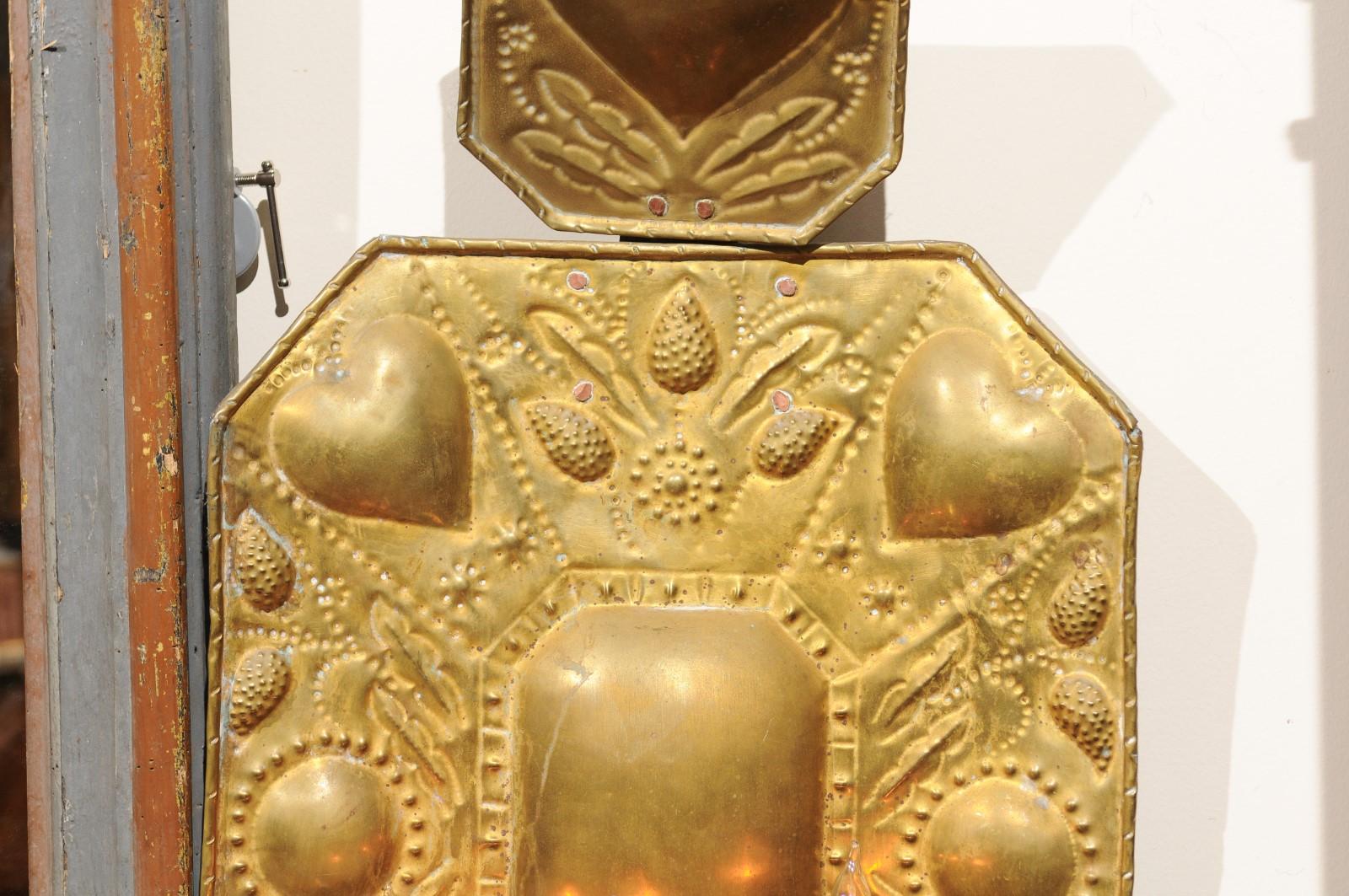 Pair of 18th Century Dutch Brass Sconces with Heart Decoration & 3 Lights In Good Condition In Atlanta, GA