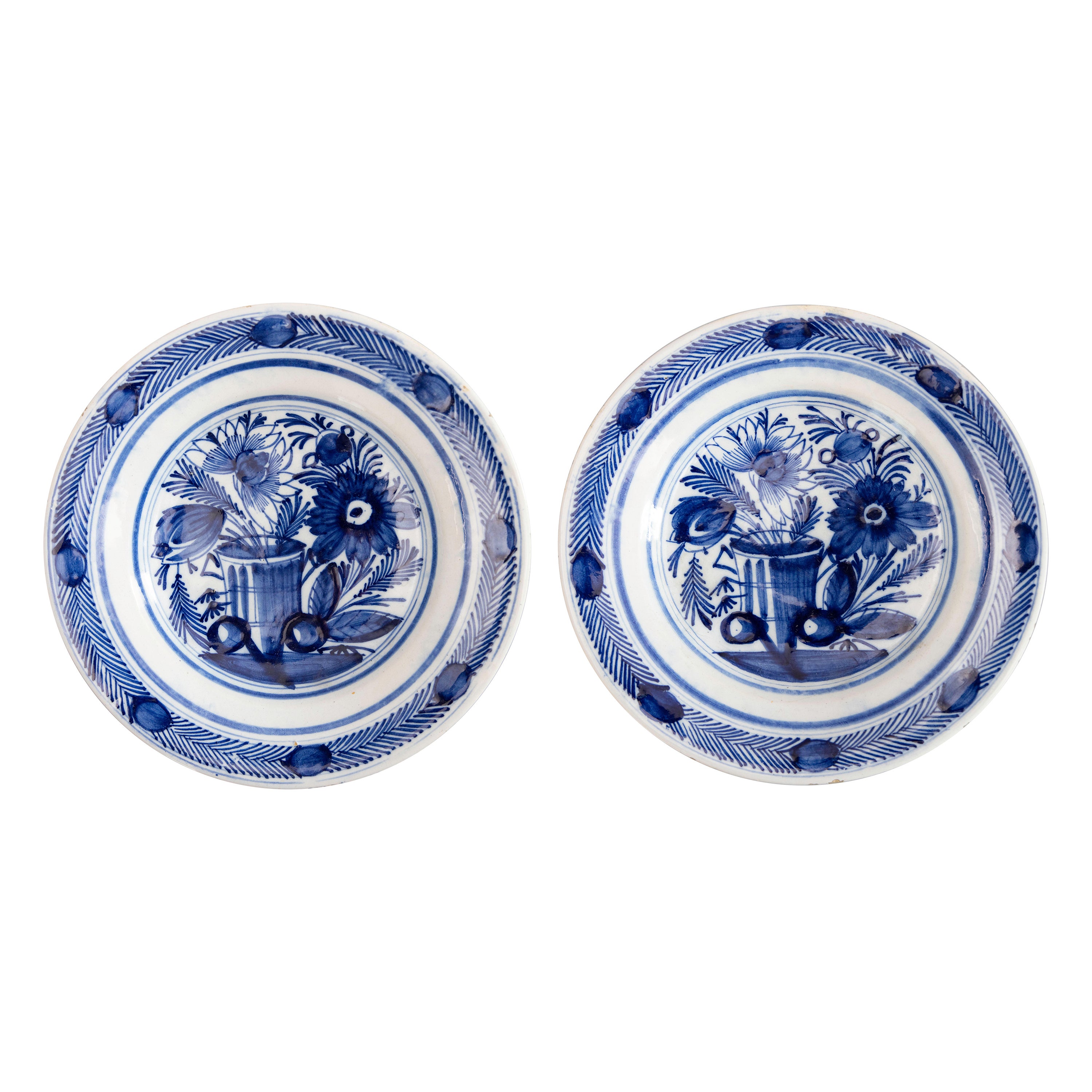 Paar niederländische Delft-Fayence-Blumenteller aus dem 18.