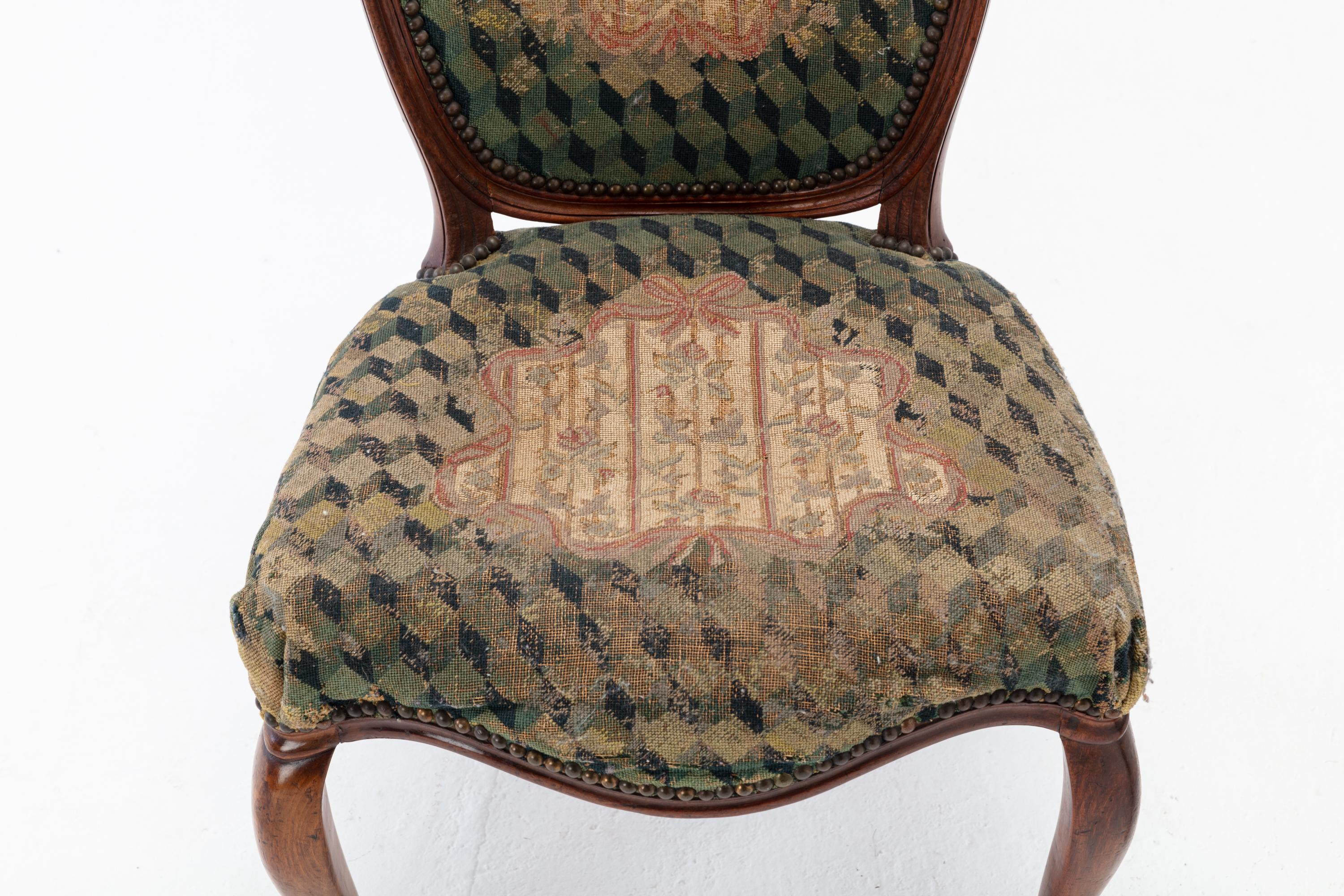 Paar niederländische Mahagoni-Beistellstühle aus dem 18. Jahrhundert (18. Jahrhundert und früher) im Angebot
