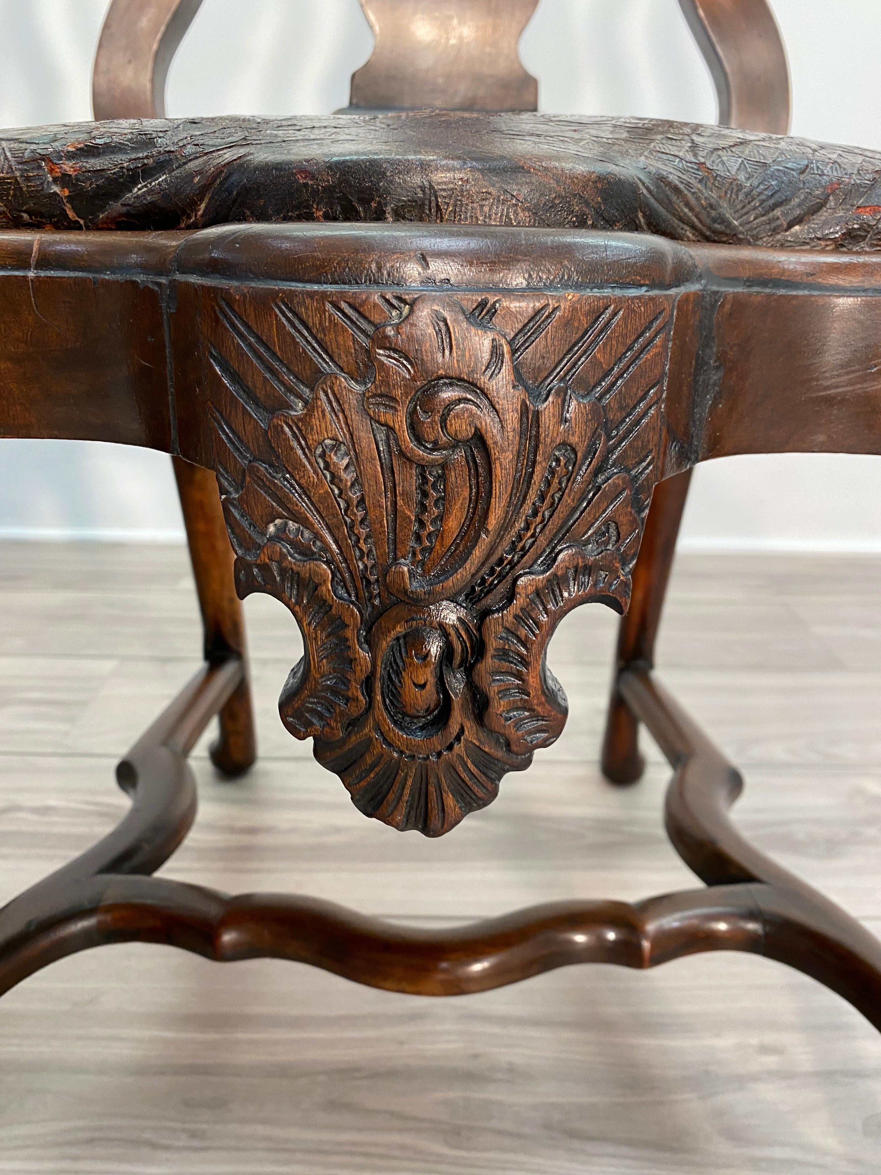 George II Pair of 18th Century Dutch Walnut Side Chairs For Sale