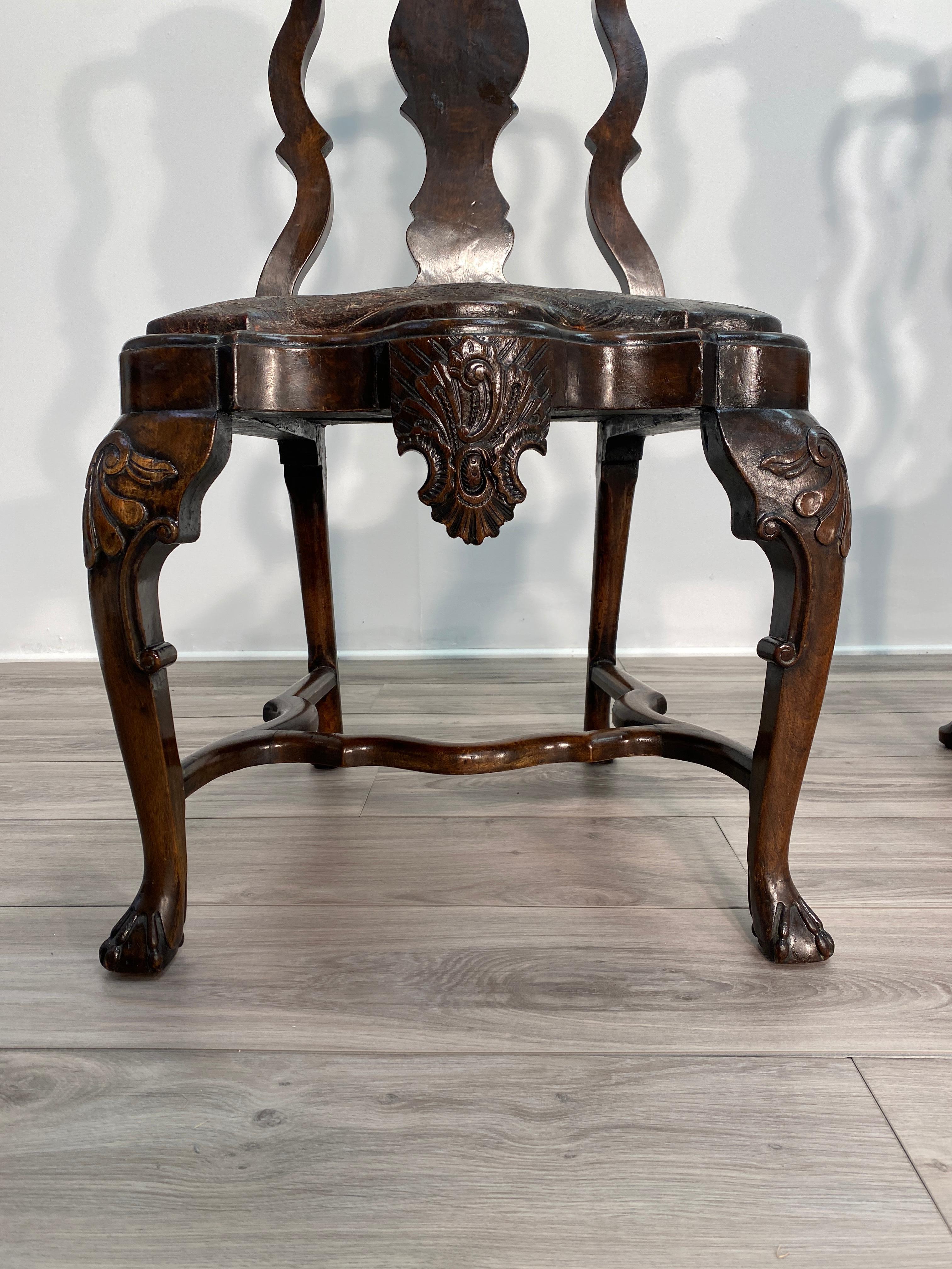 Pair of 18th Century Dutch Walnut Side Chairs In Good Condition For Sale In Nashville, TN