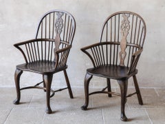 Pair of 18th-Century Elm Windsor Armchairs with Cabriole Legs