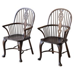 Pair of 18th-Century Elm Windsor Armchairs with Cabriole Legs