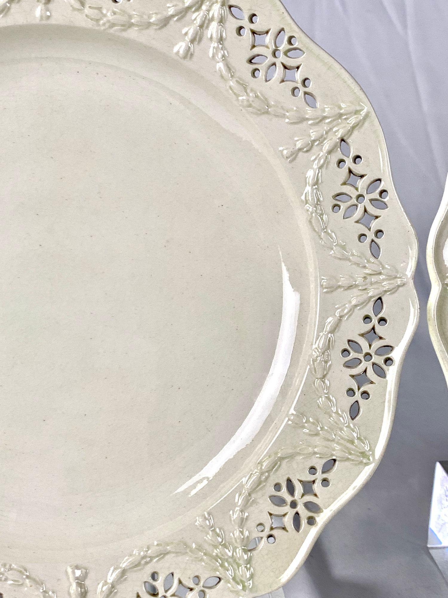 Pair of 18th Century English Creamware Dishes with Pierced Openwork, Circa 1785 2