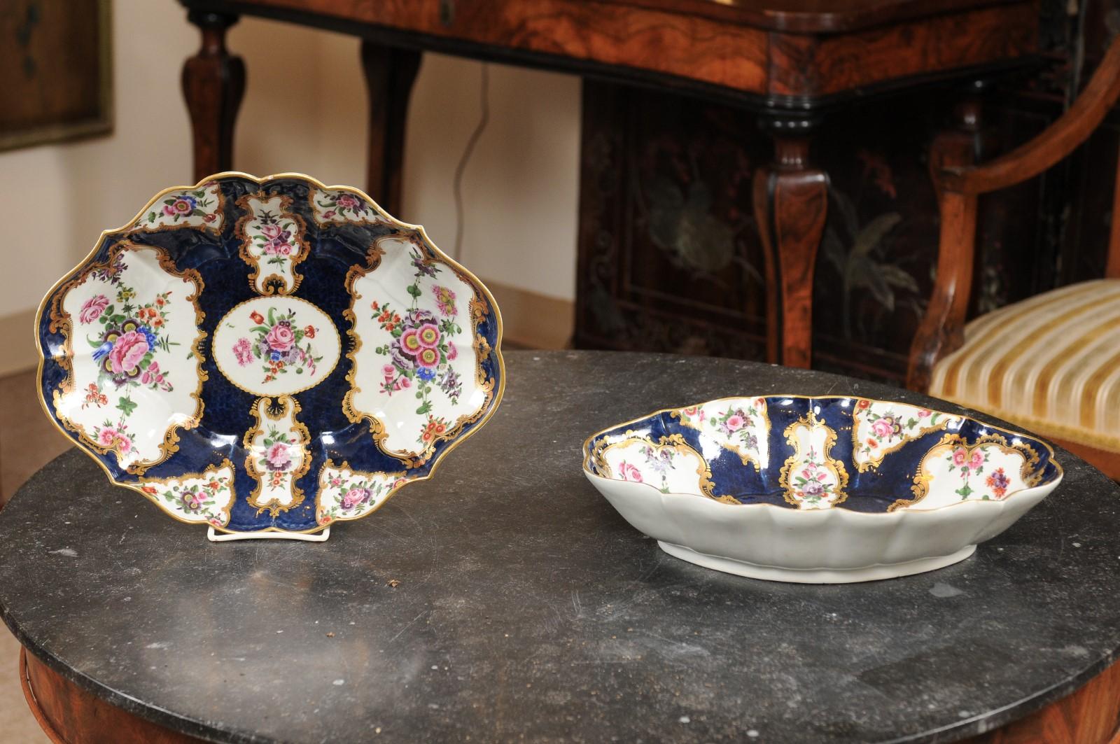 Pair of 18th Century English Worcester porcelain serving dishes, “Dr. Wall”.