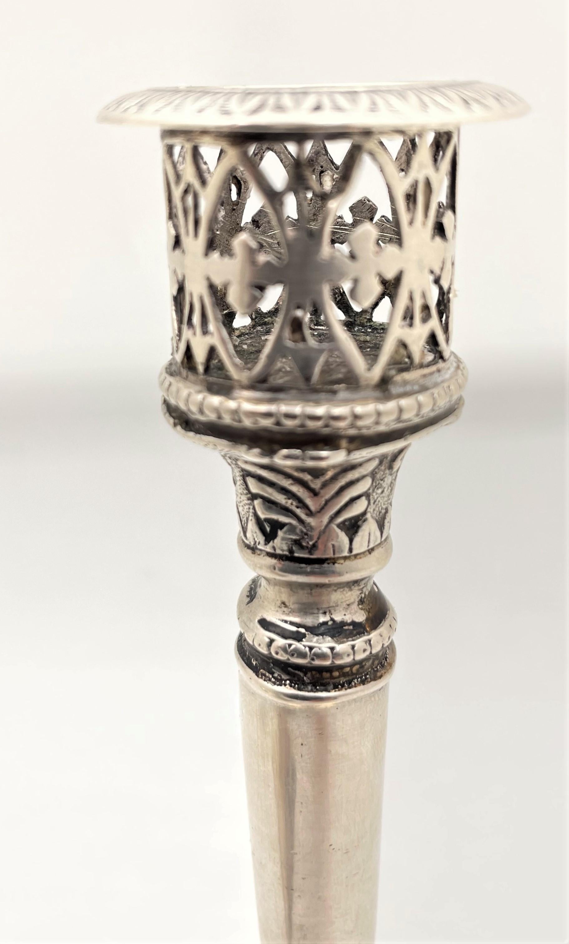 Pair of 18th Century European Silver Candlesticks In Good Condition For Sale In New York, NY