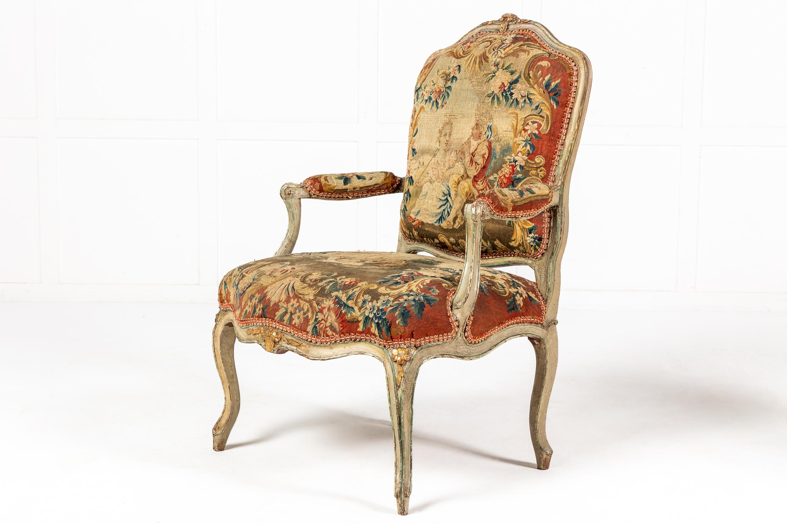 Paire de chaises en tapisserie d'Abusson française du 18ème siècle Bon état - En vente à Gloucestershire, GB