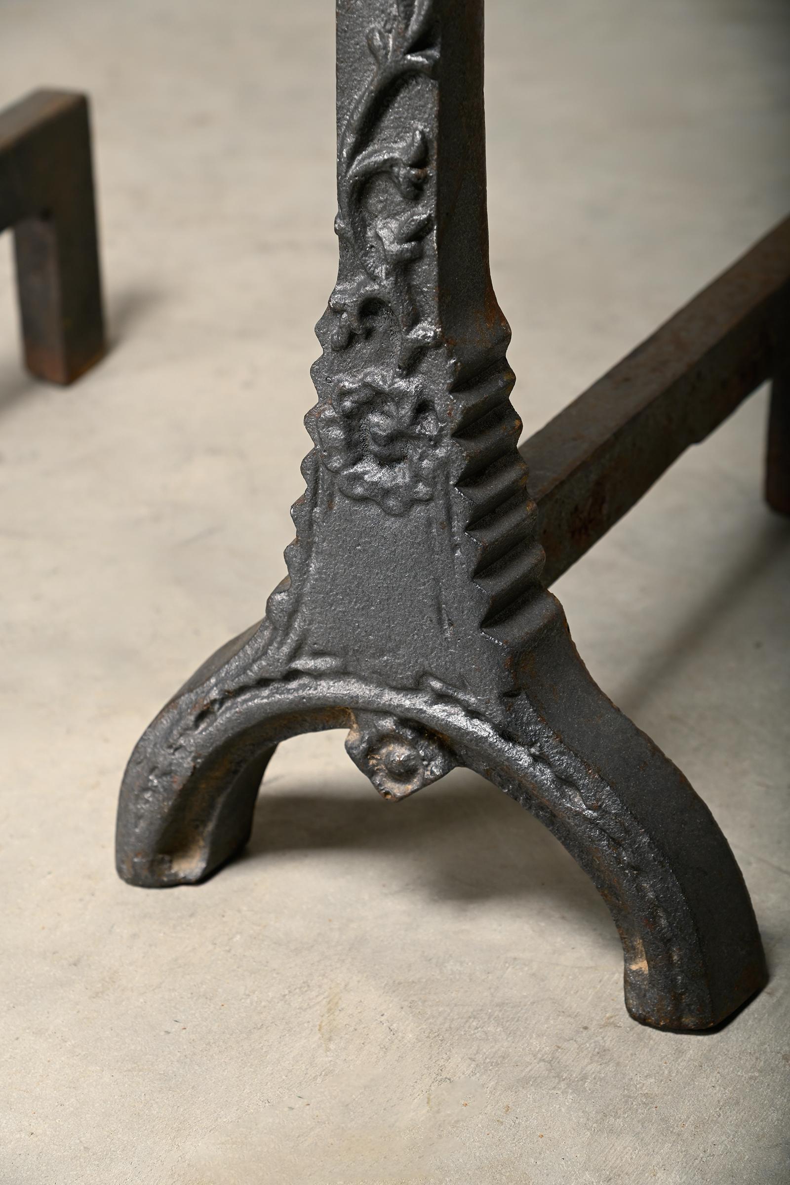 Pair of 18th Century French Andirons / Firedogs with faces and flower motif For Sale 3