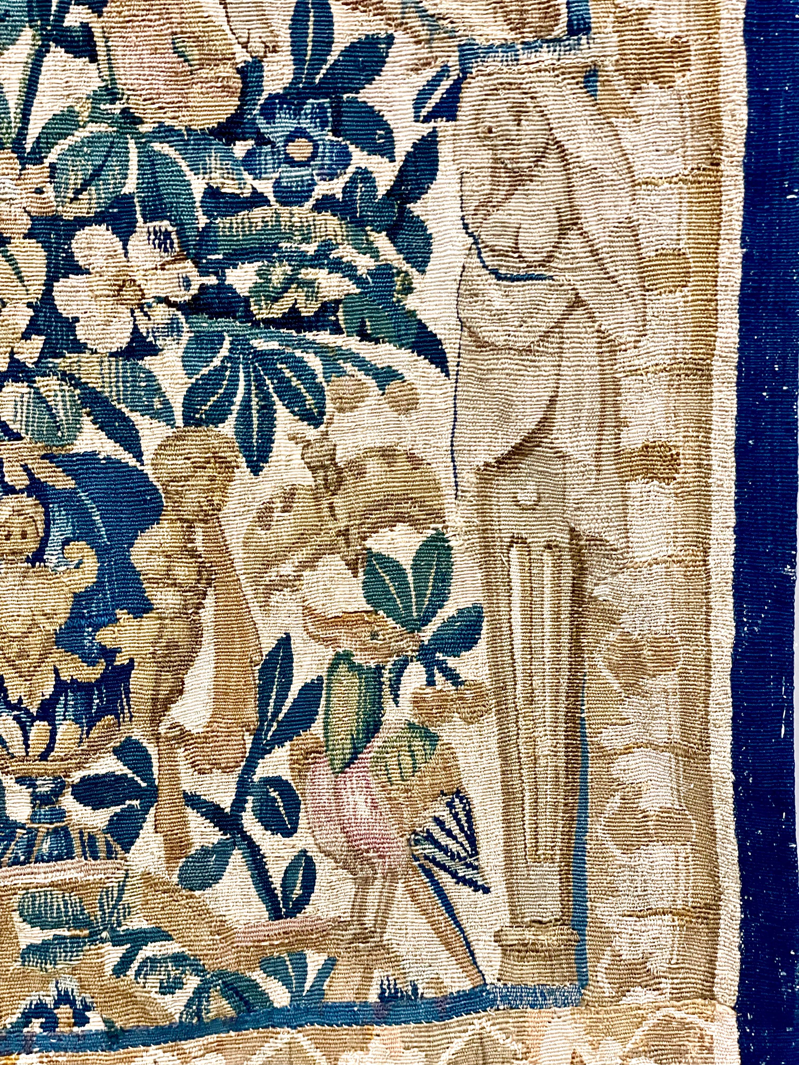 Paire de tapisseries d'Aubusson du 18ème siècle  en vente 9