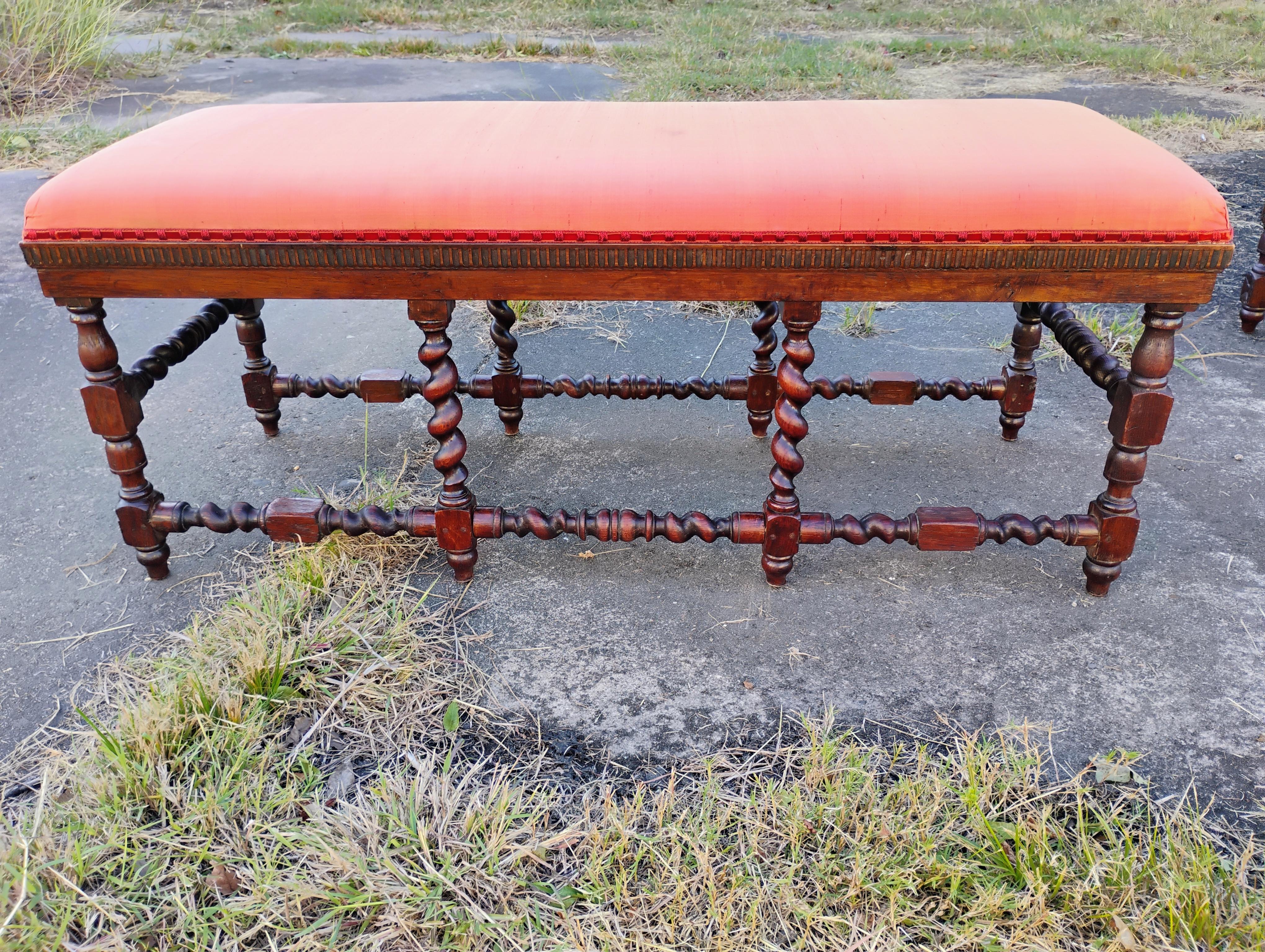 Pair of Finely Crafted 18th Century Louis XIV French Barley Twist Oak Benches For Sale 5