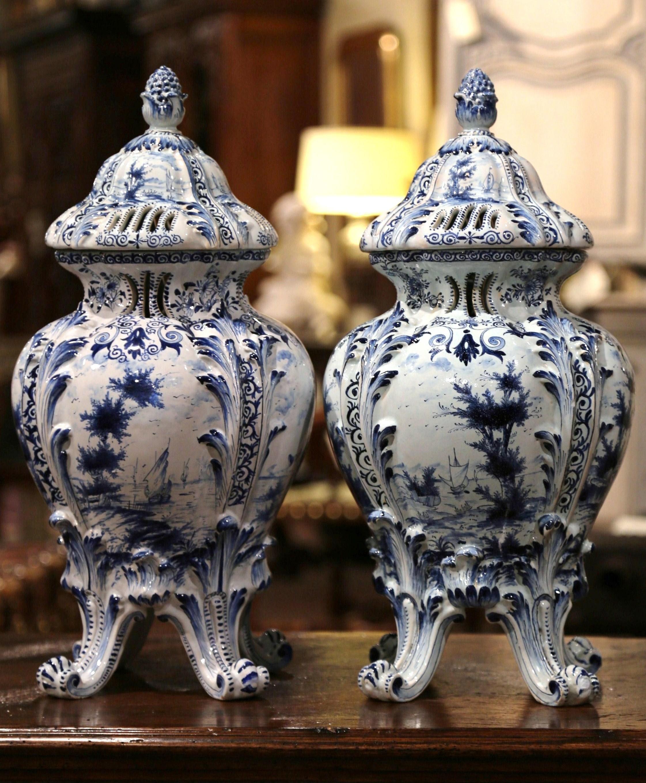 Pair of 18th Century French Blue and White Hand Painted Faience Delft Tureens In Excellent Condition In Dallas, TX