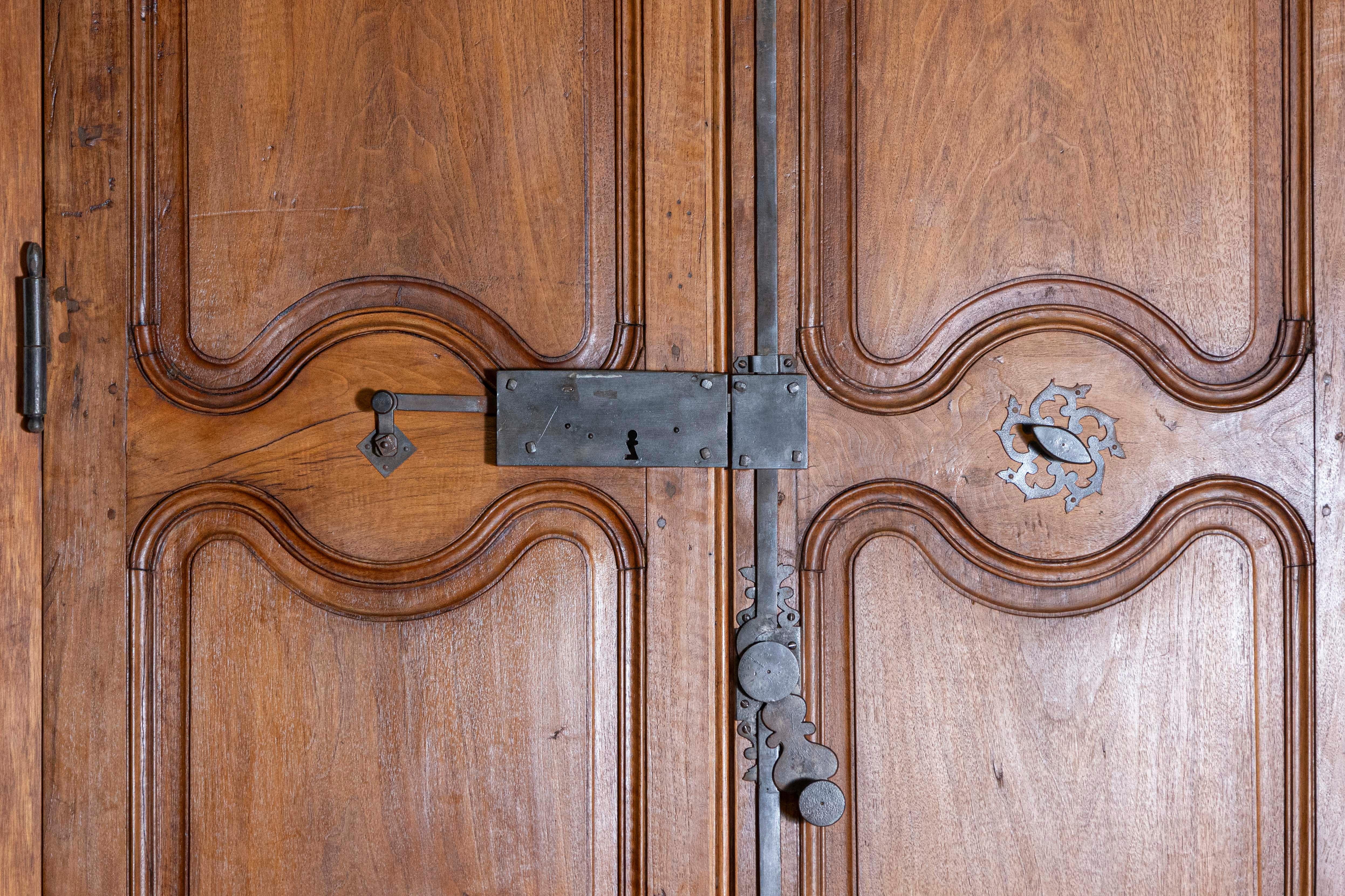 Louis XIV Pair of 18th Century French Communication Doors For Sale