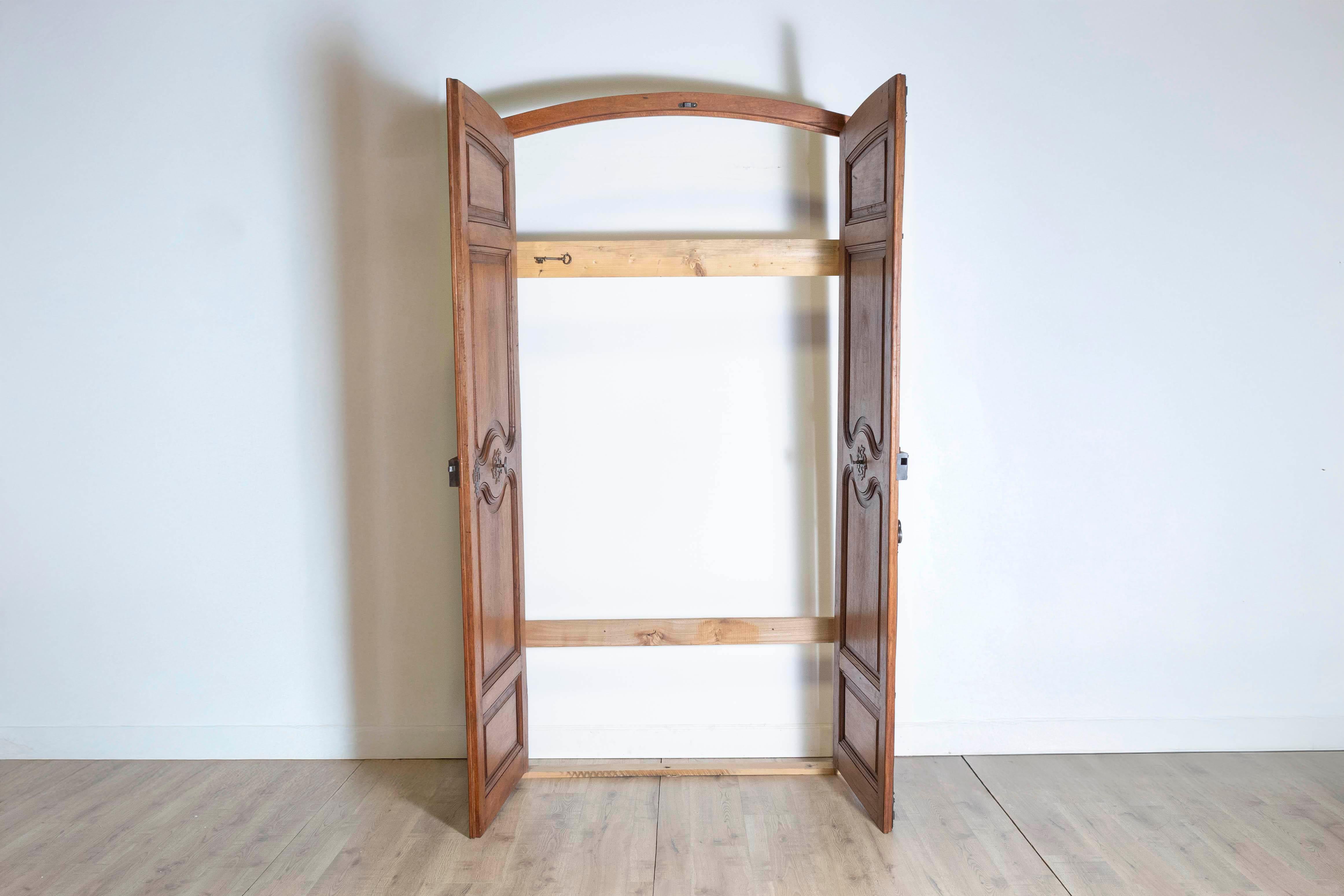 Pair of 18th Century French Communication Doors In Good Condition For Sale In Atlanta, GA