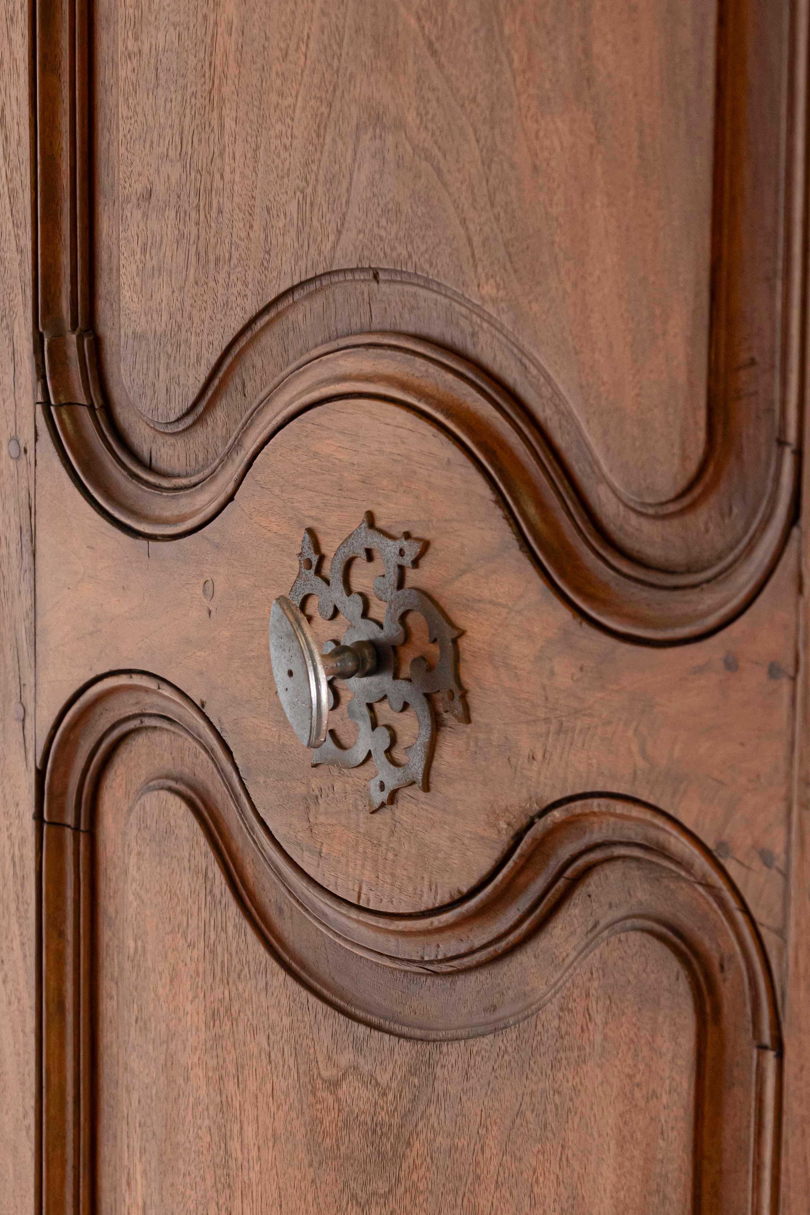18th Century and Earlier Pair of 18th Century French Communication Doors For Sale