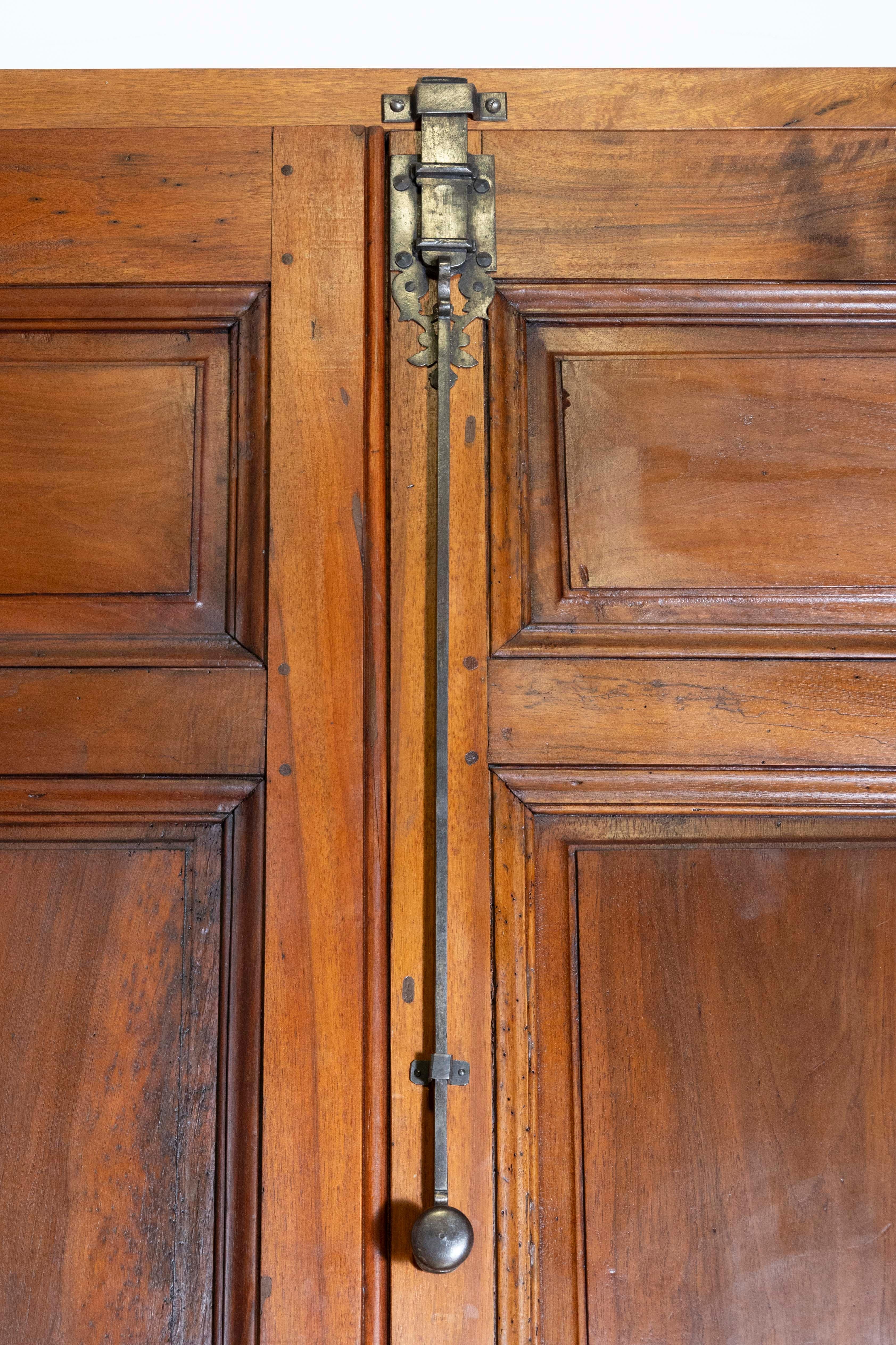 Coppia di porte di comunicazione francesi del XVIII secolo In condizioni buone in vendita a Atlanta, GA