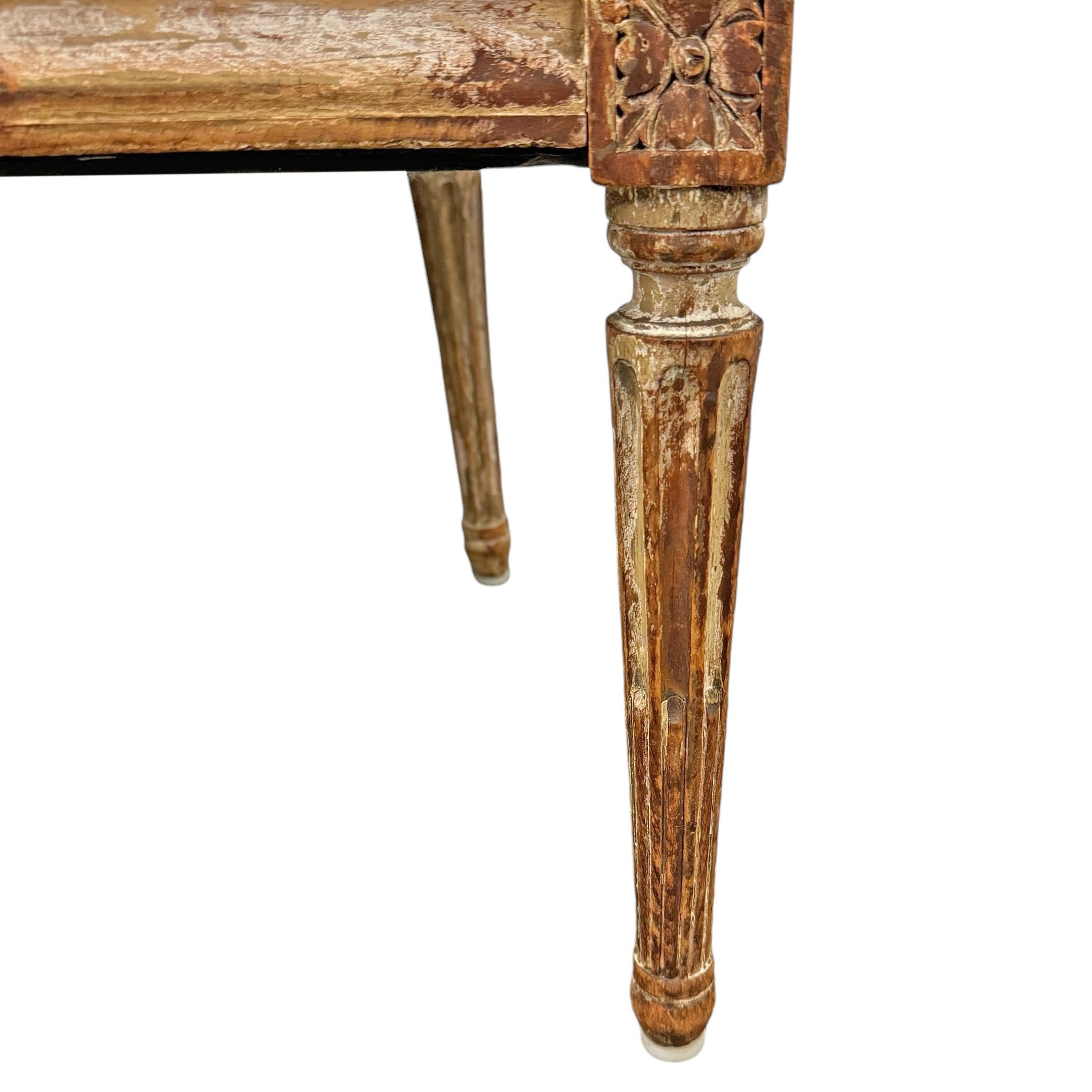 Paire de Fauteuil du 18ème siècle en vente 6