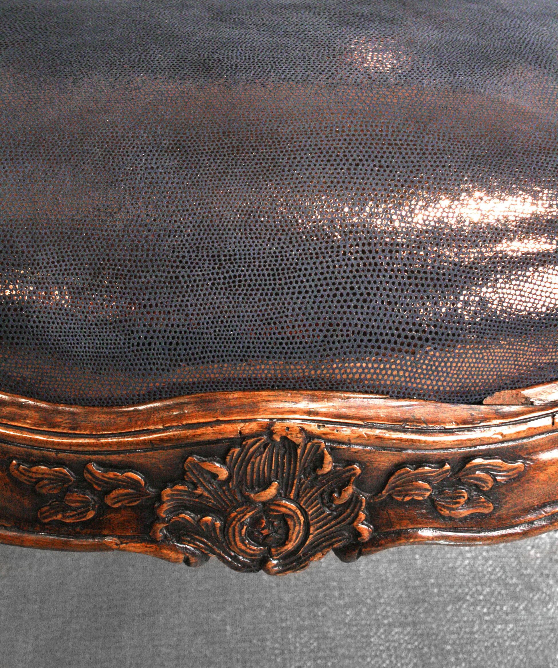 Pair of 18th Century French Louis XV Armchairs For Sale at 1stDibs