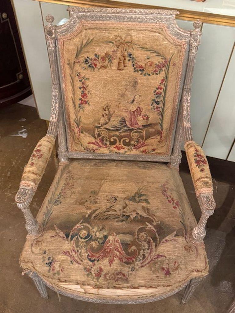 Pareja de sillones Luis XVI franceses del siglo XVIII en Bueno estado para la venta en Dallas, TX