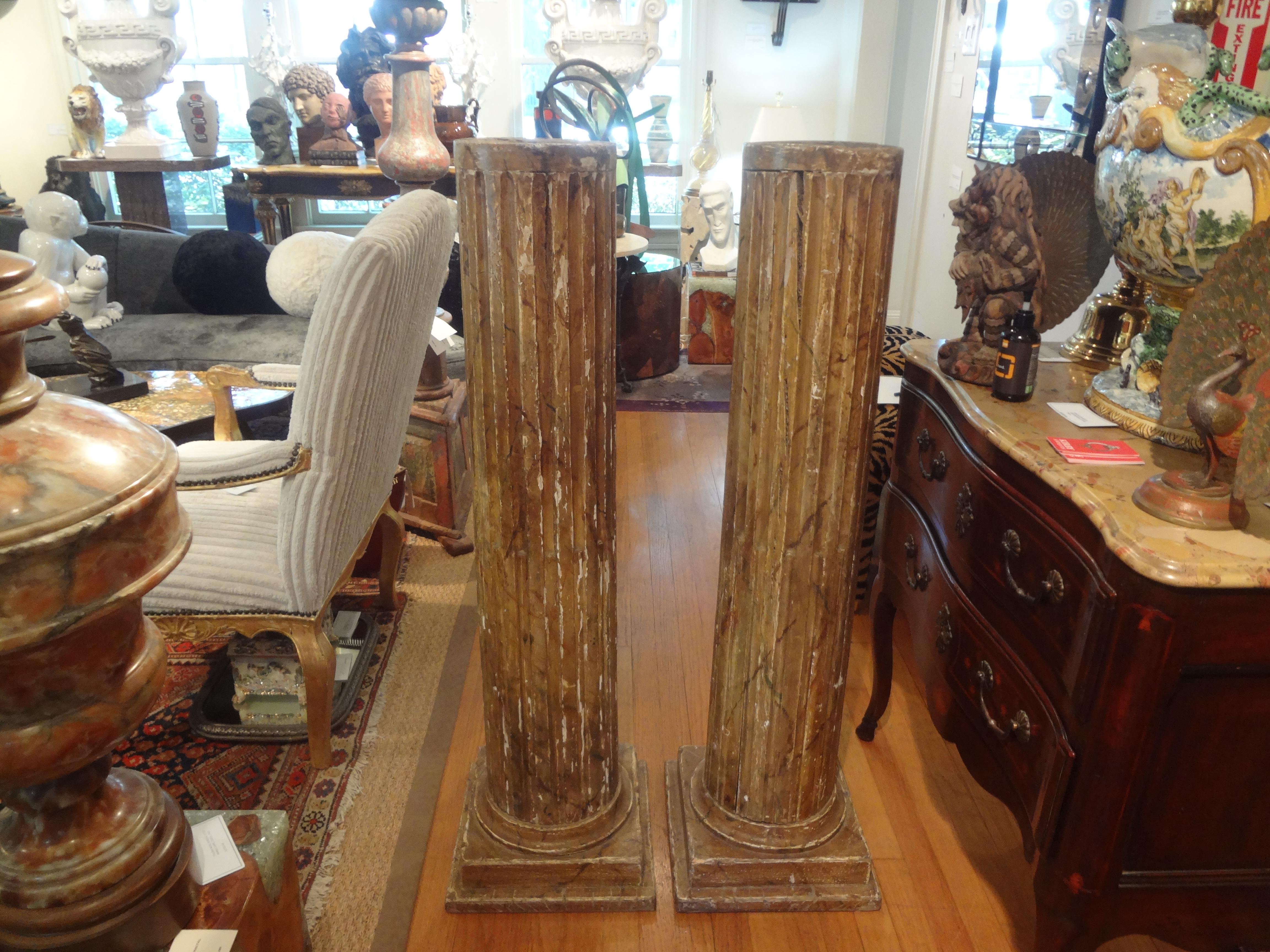 Pair of 18th Century French Louis XVI Carved Wood Column Pedestals For Sale 4