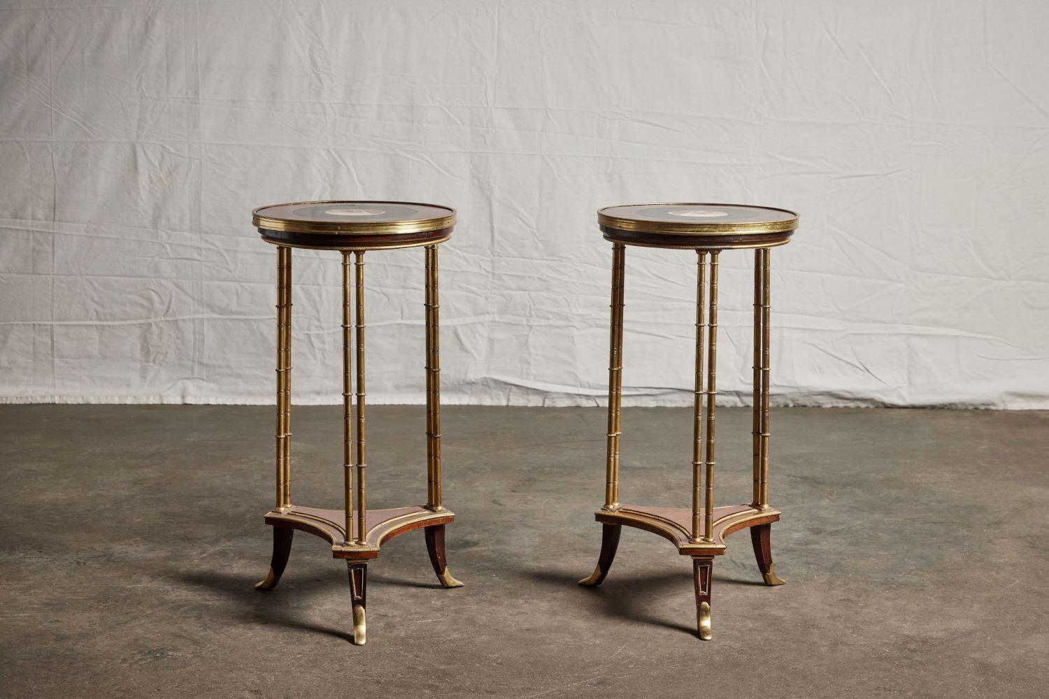 Pair of 18th Century French Neoclassical Micromosaic Gueridon Side Tables In Good Condition In Pasadena, CA