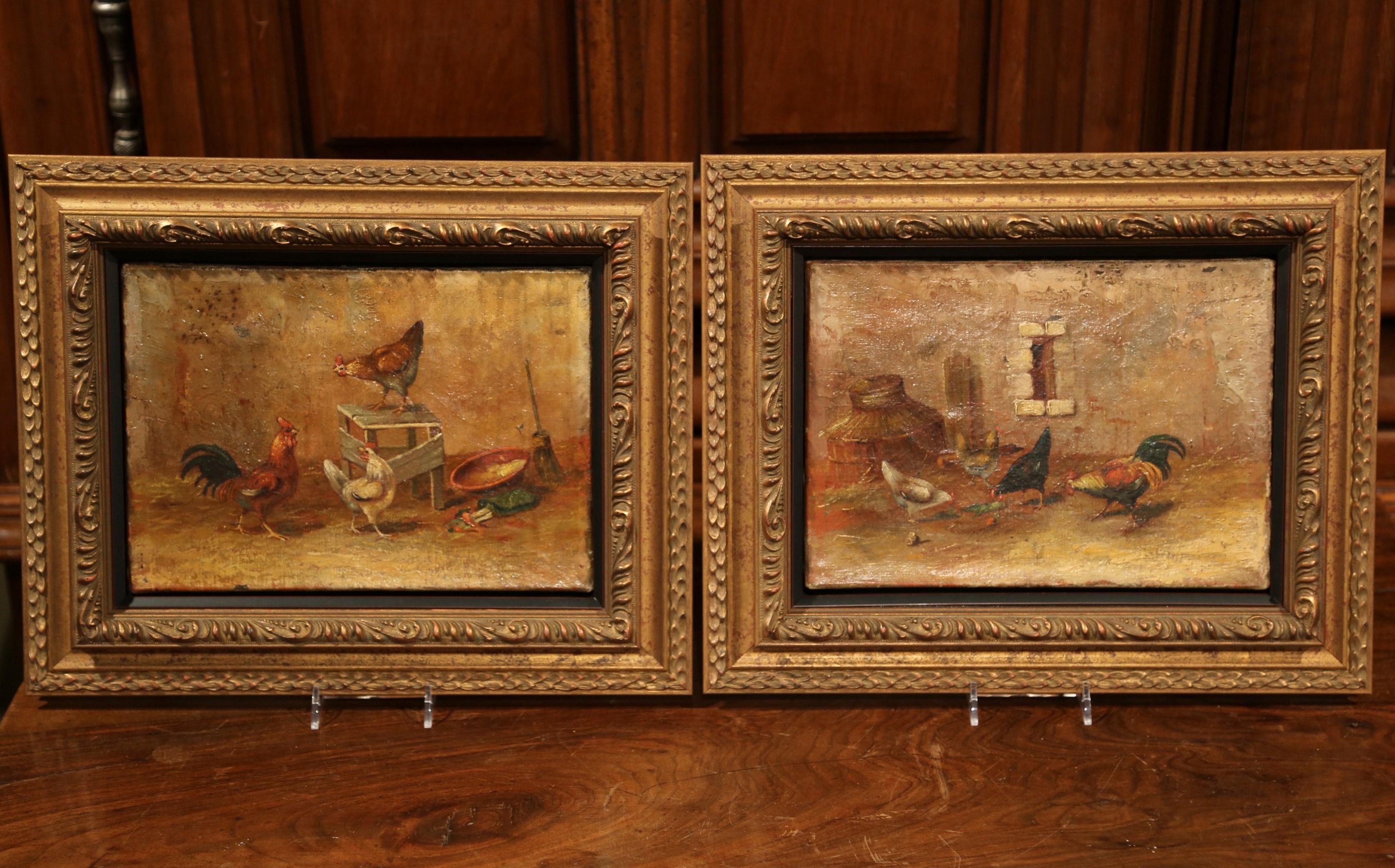 Pair of 18th Century French Oil on Canvas Chicken Paintings in Giltwood Frames In Excellent Condition In Dallas, TX