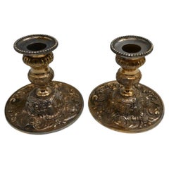 Pareja De Candeleros De Bronce Dorado Del Siglo XVIII