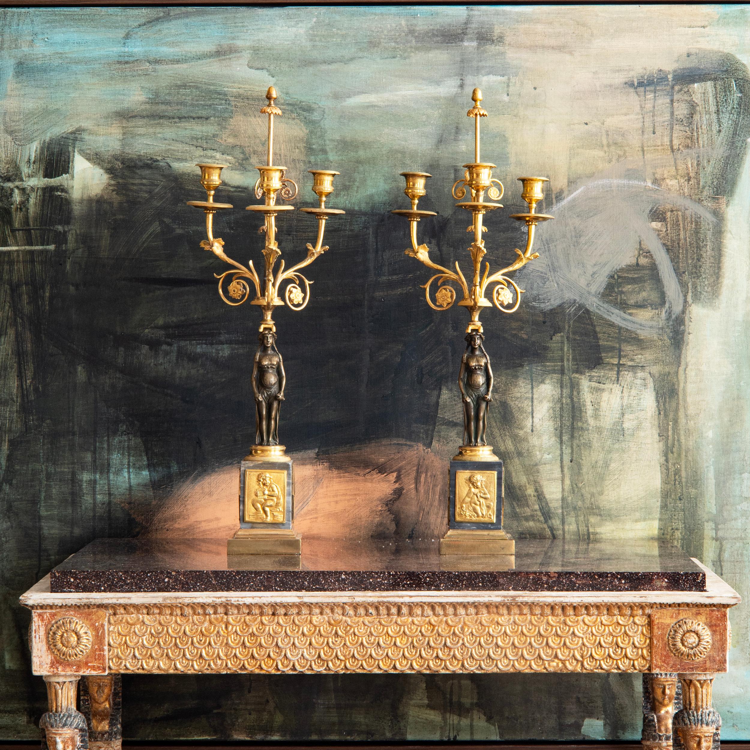 Pair of 18th Century Gustavian Candelabras in vendita 3