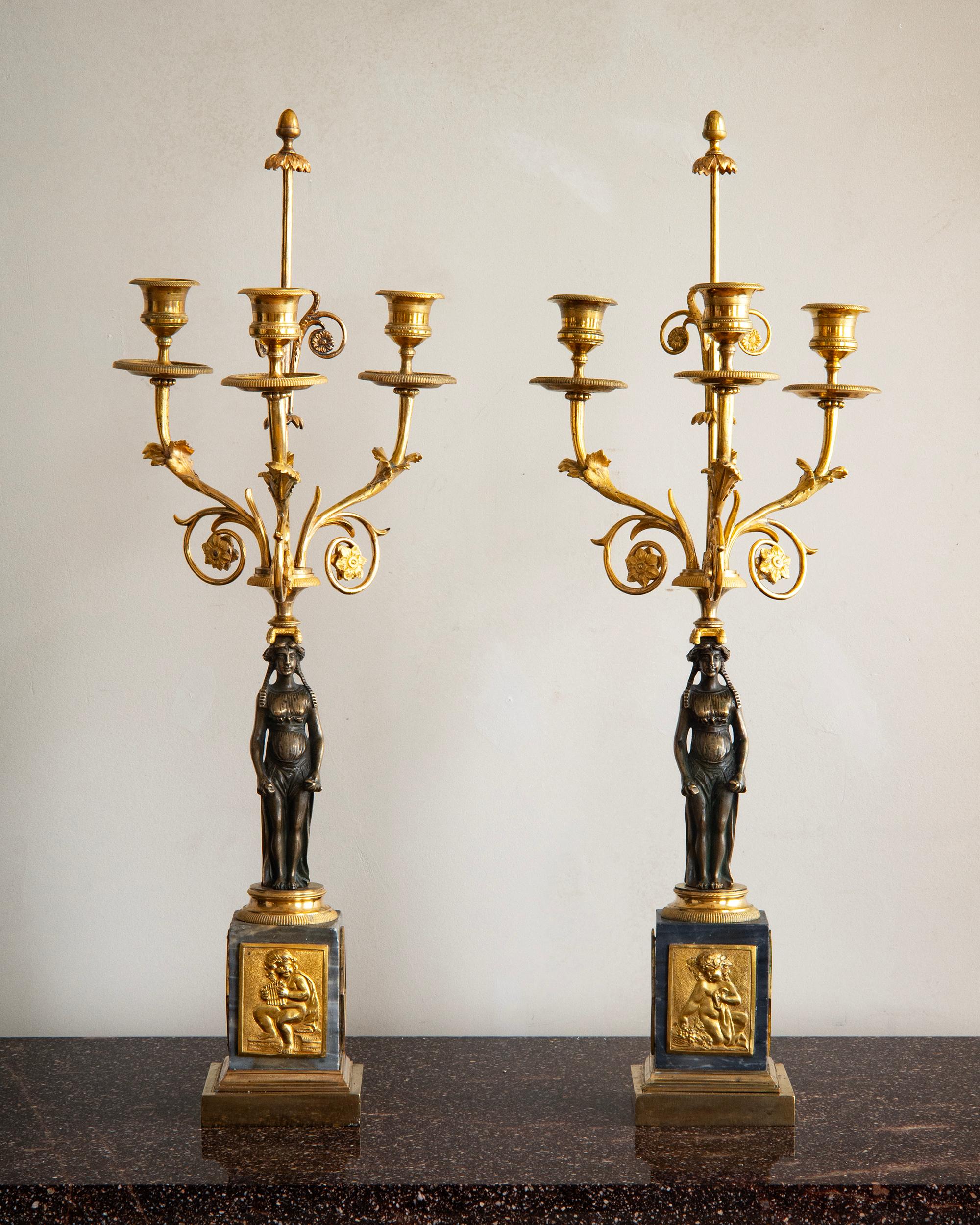 Gustaviano Pair of 18th Century Gustavian Candelabras in vendita