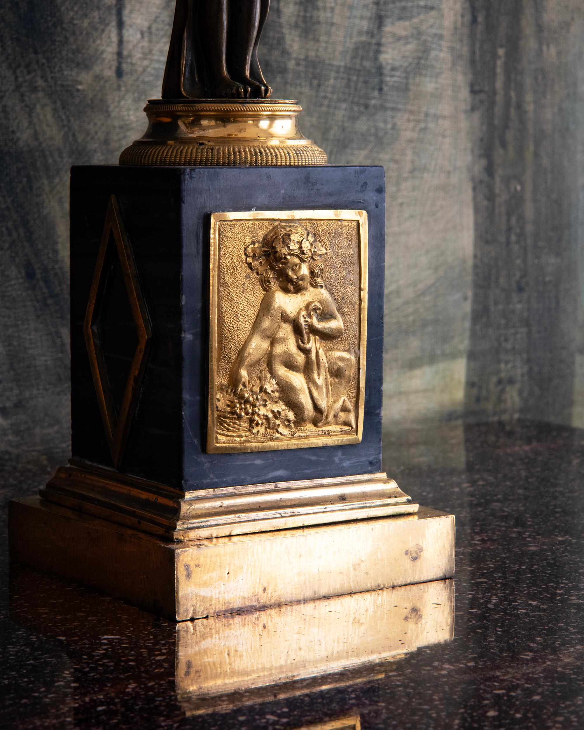 XVIII secolo Pair of 18th Century Gustavian Candelabras in vendita