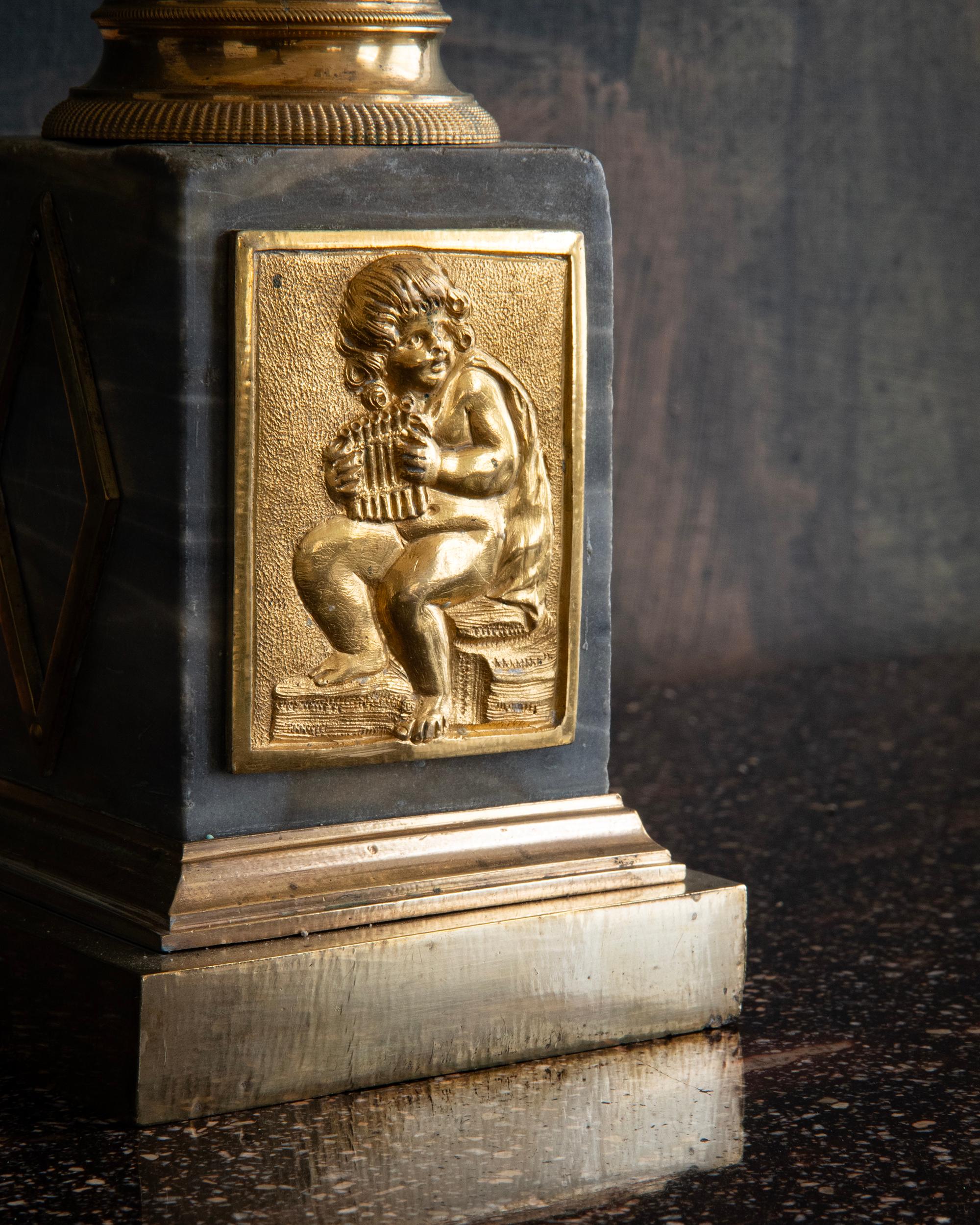 Bronzo Pair of 18th Century Gustavian Candelabras in vendita