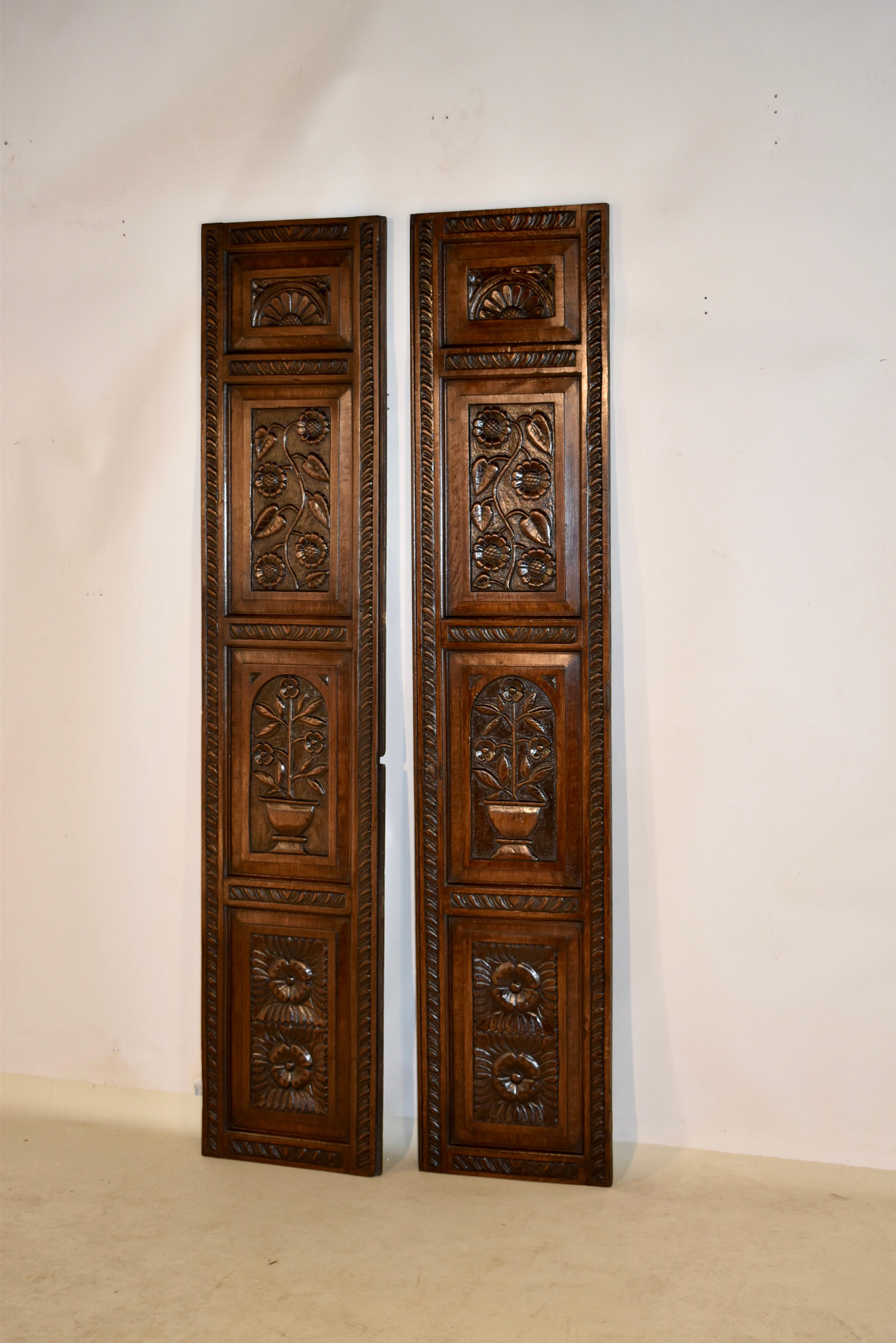 Georgian Pair of 18th Century Hand Carved Panels For Sale