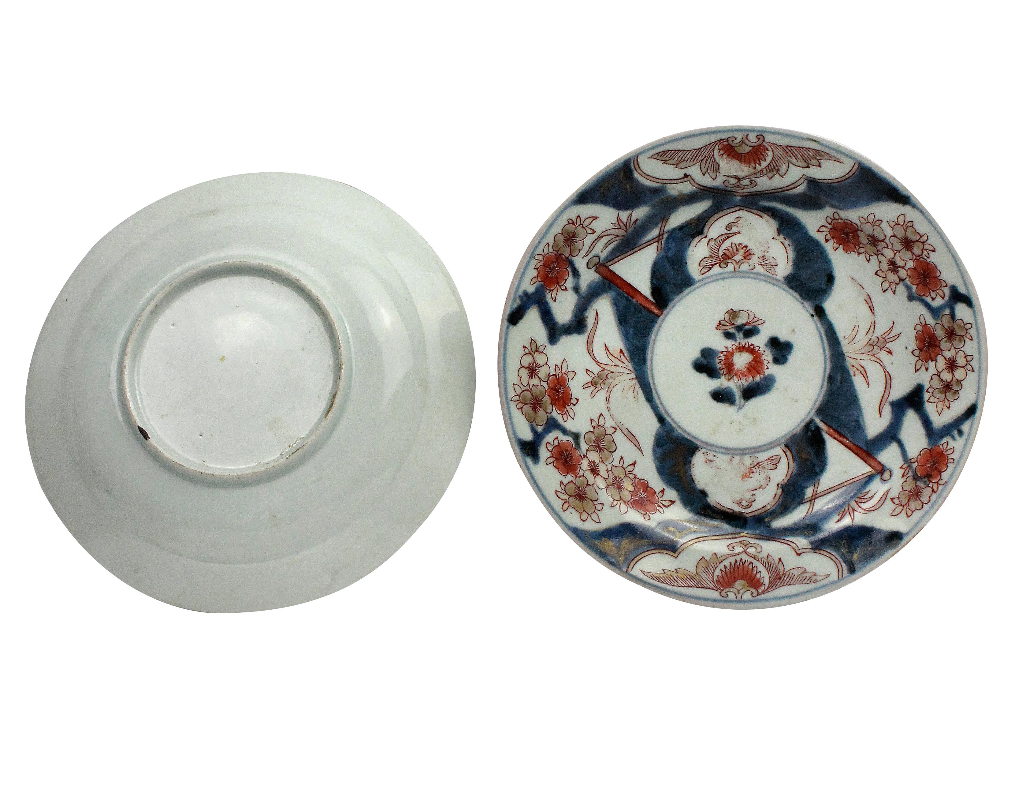 Pair of traditional Japanese Imari Edo period plates. No repairs or chips, just rubbing to the gilding and glaze.