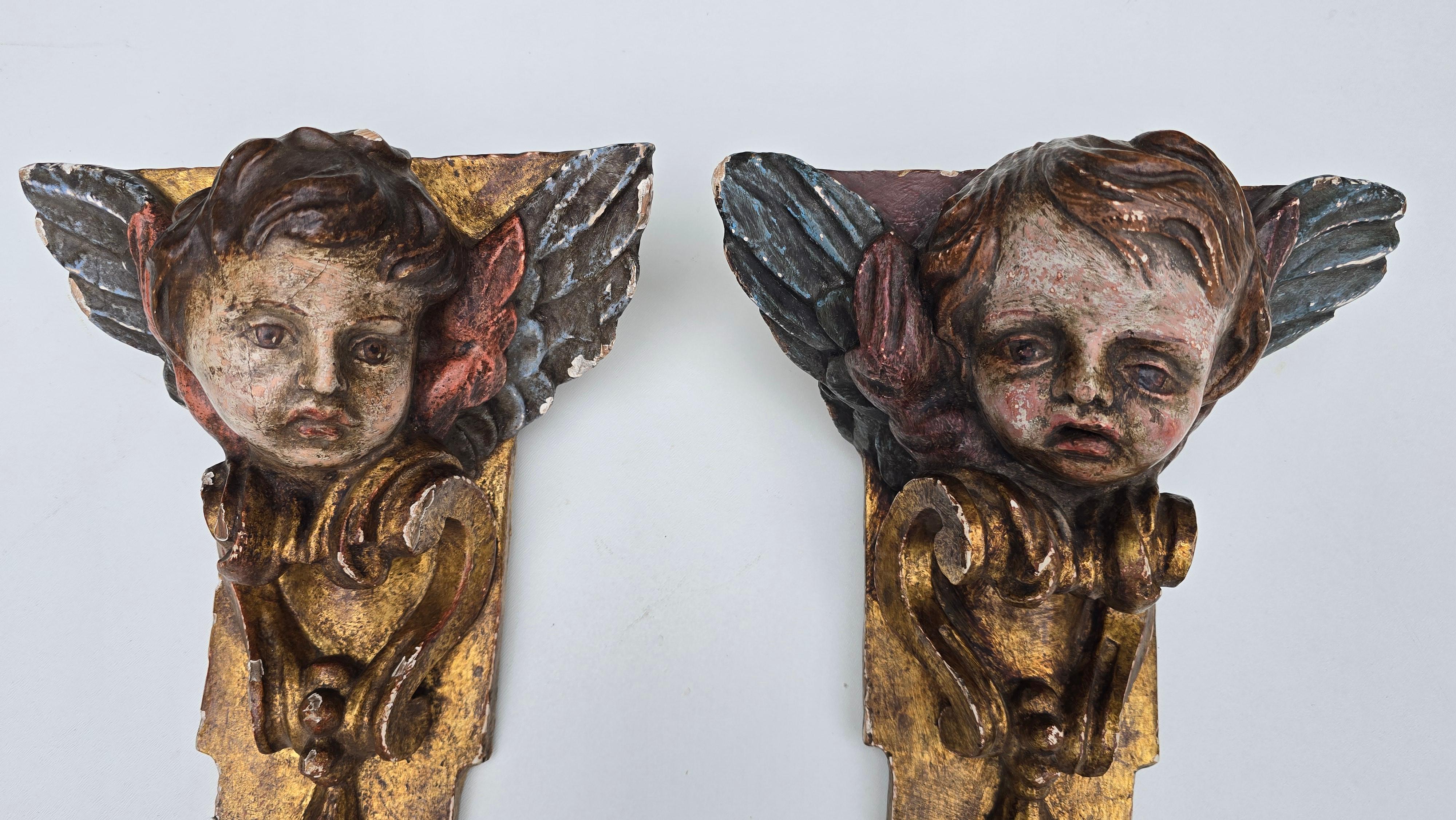 Pair of 18th Century Italian Baroque Cherub Corner Carvings, c. 1750–1780 im Angebot 4